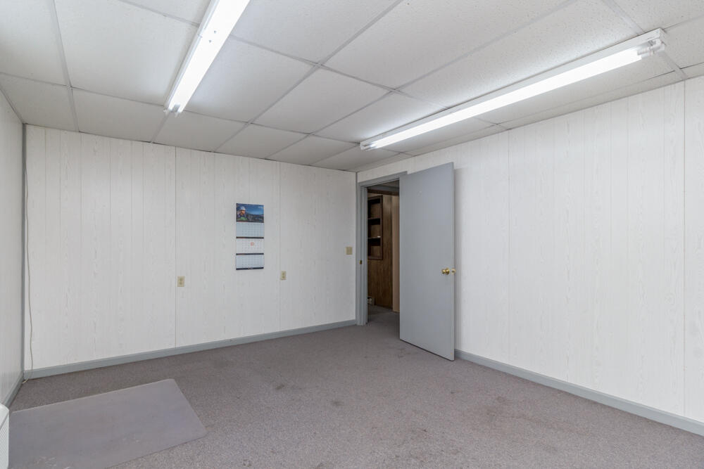20725 Highway W Property Photo 27