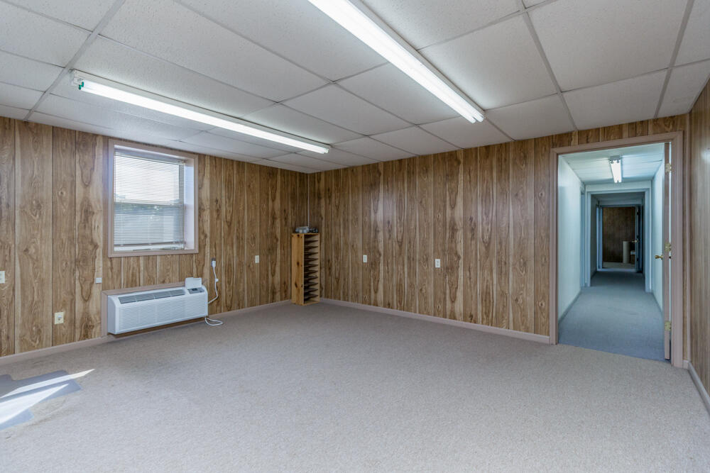 20725 Highway W Property Photo 31