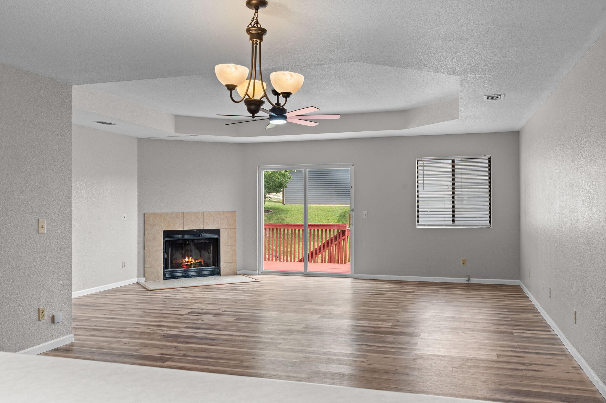 202 Travis Trail