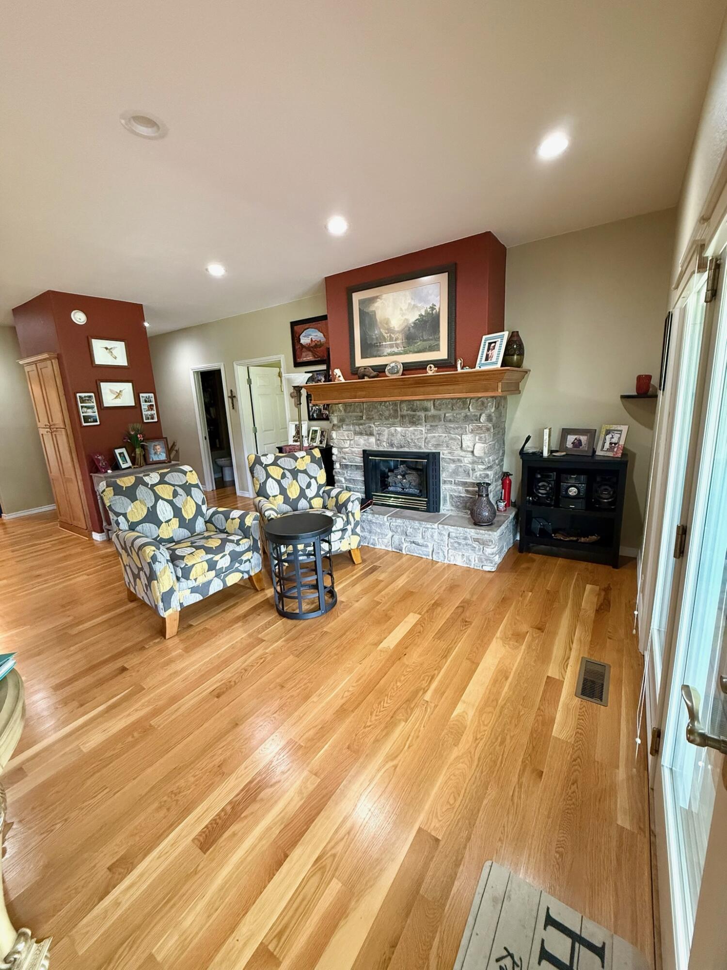 64 Bronc Drive Property Photo 11
