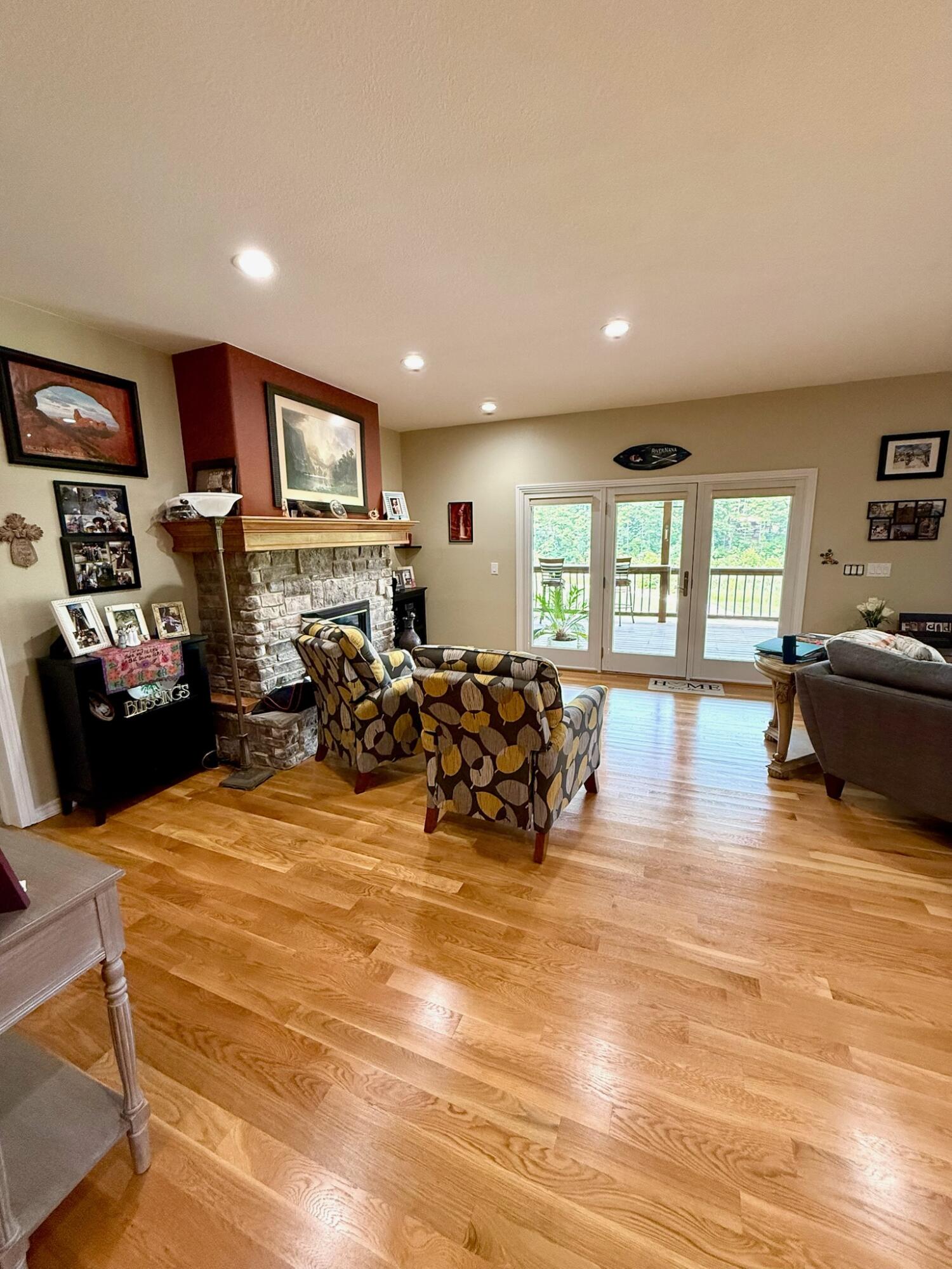 64 Bronc Drive Property Photo 12