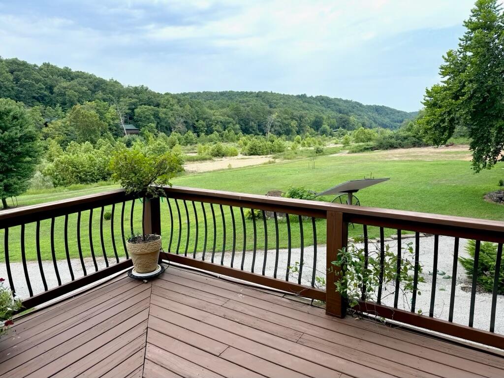 64 Bronc Drive Property Photo 30