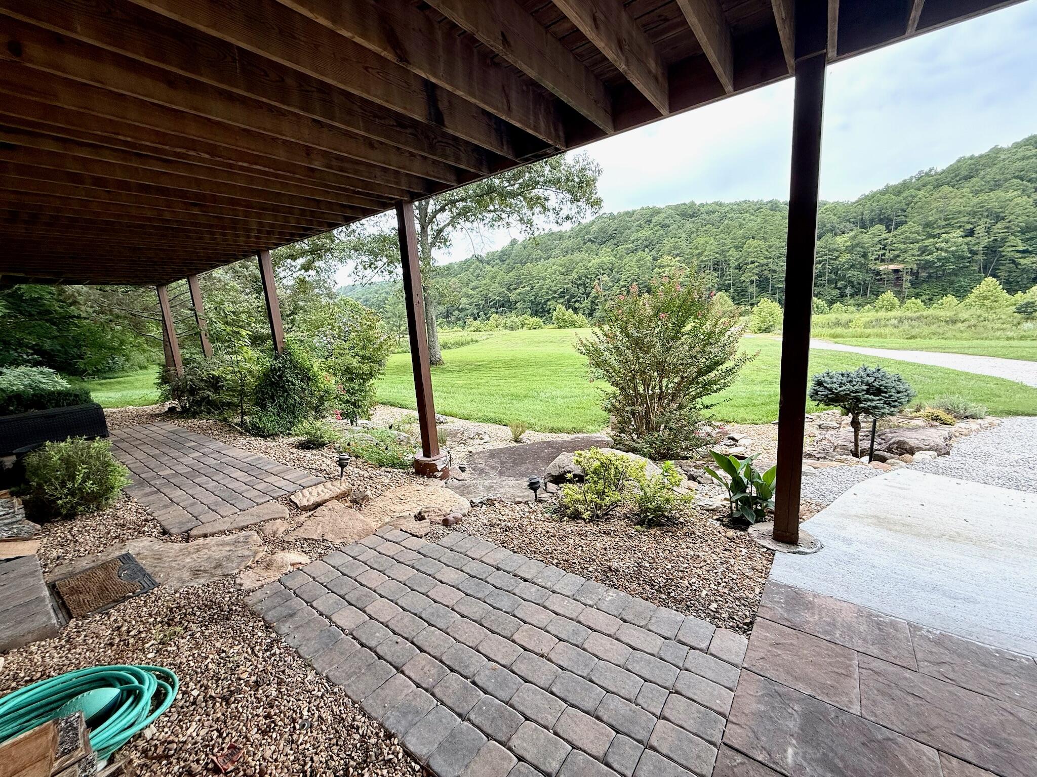 64 Bronc Drive Property Photo 39
