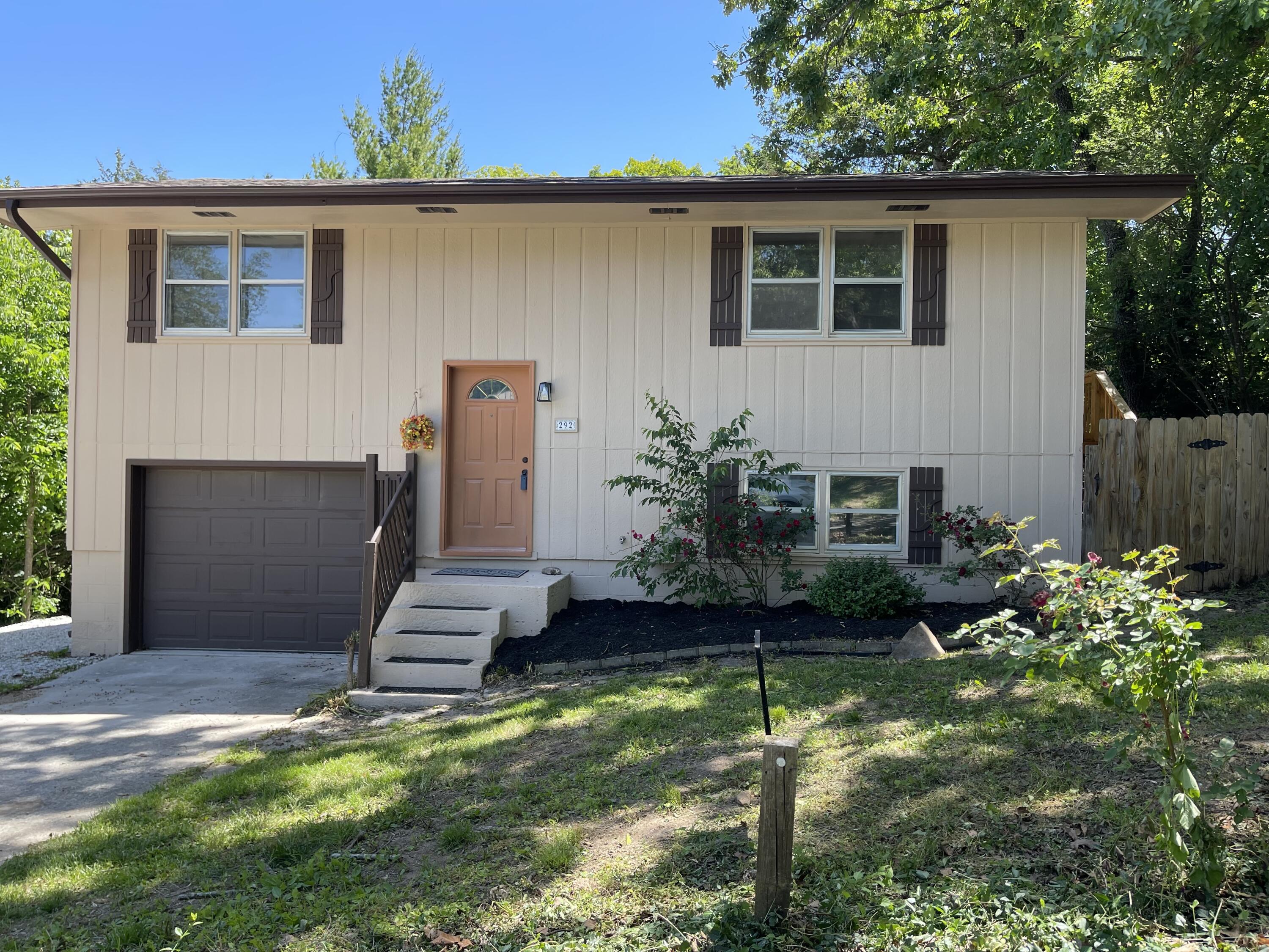292 Rea Street Property Photo 23