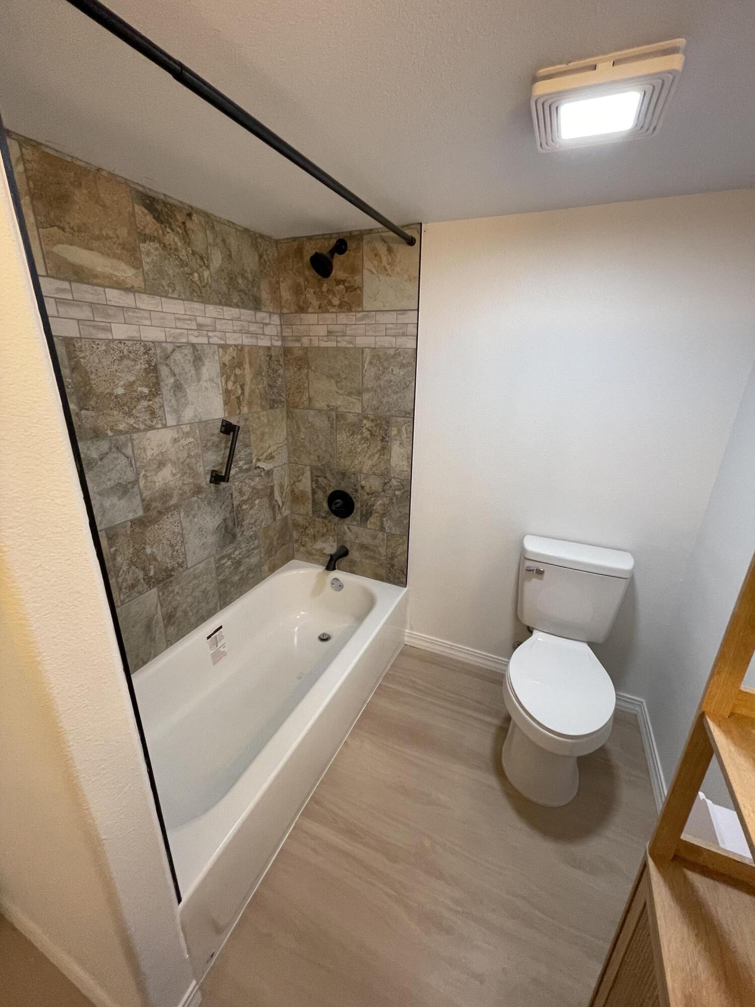292 Rea Street Property Photo 46