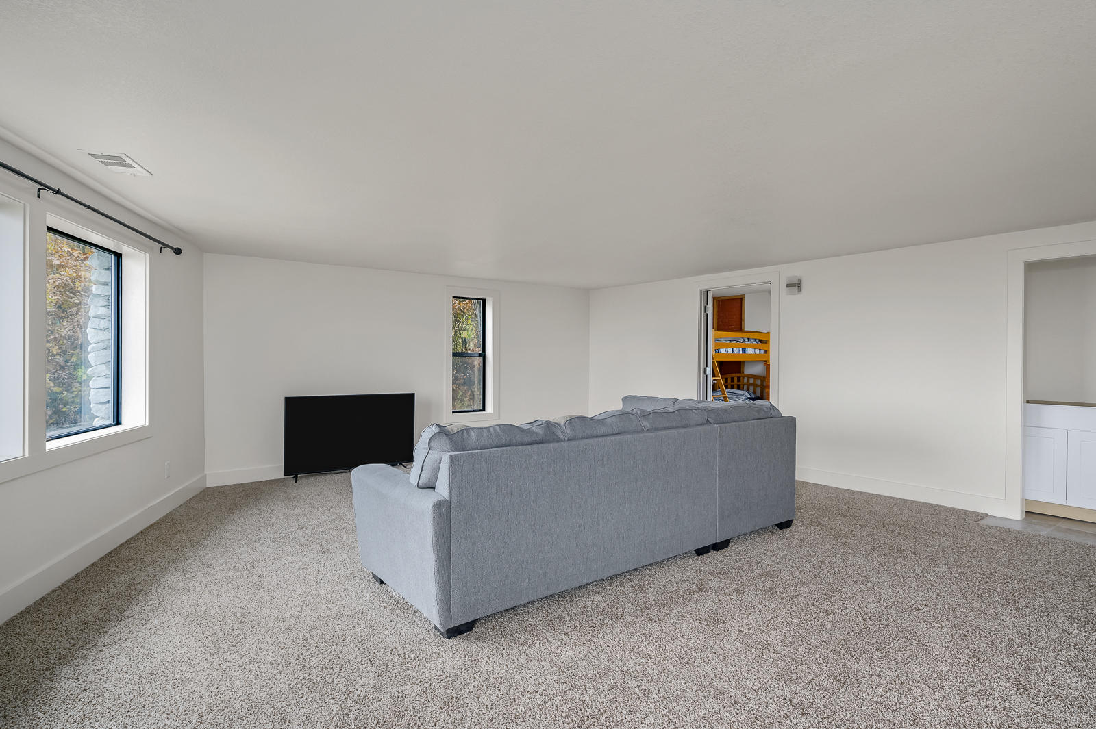 26 Greenview Drive Property Photo 50