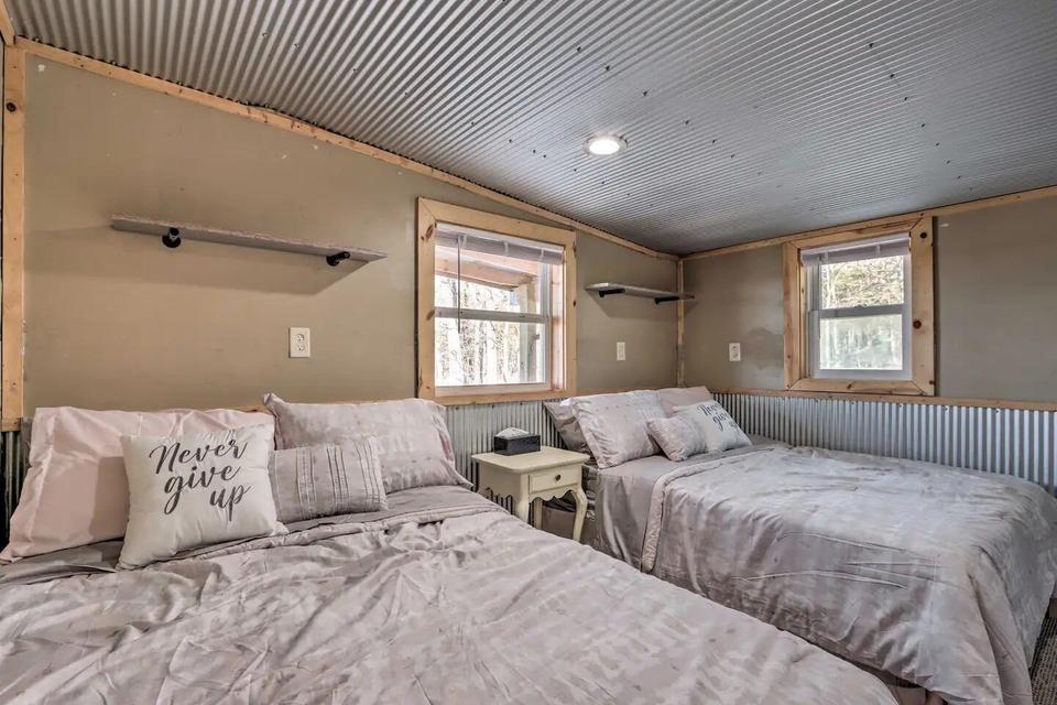 3142 Fishin Hole Road Property Photo 13