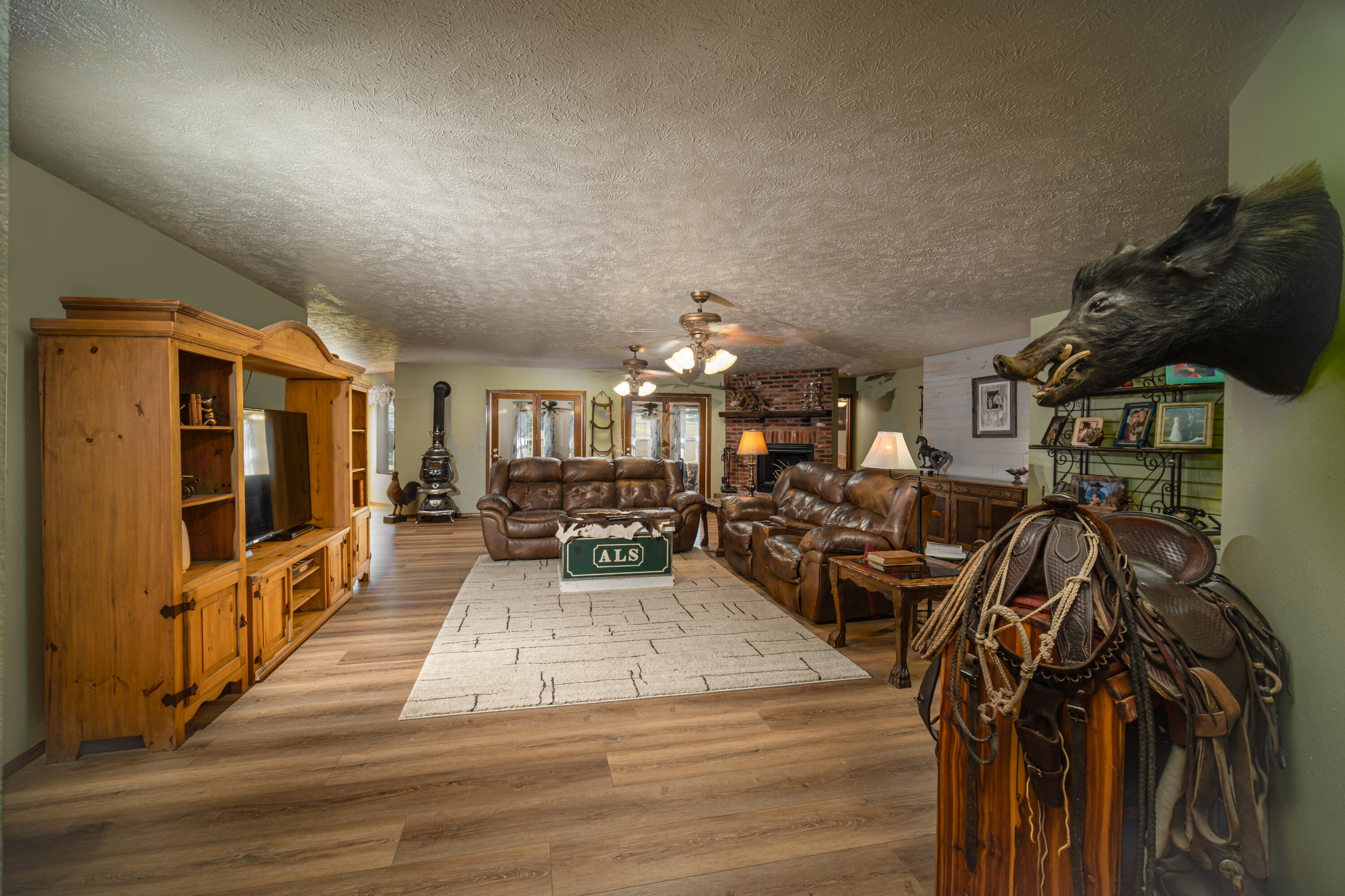 6152 County Road O-527 Property Photo 8