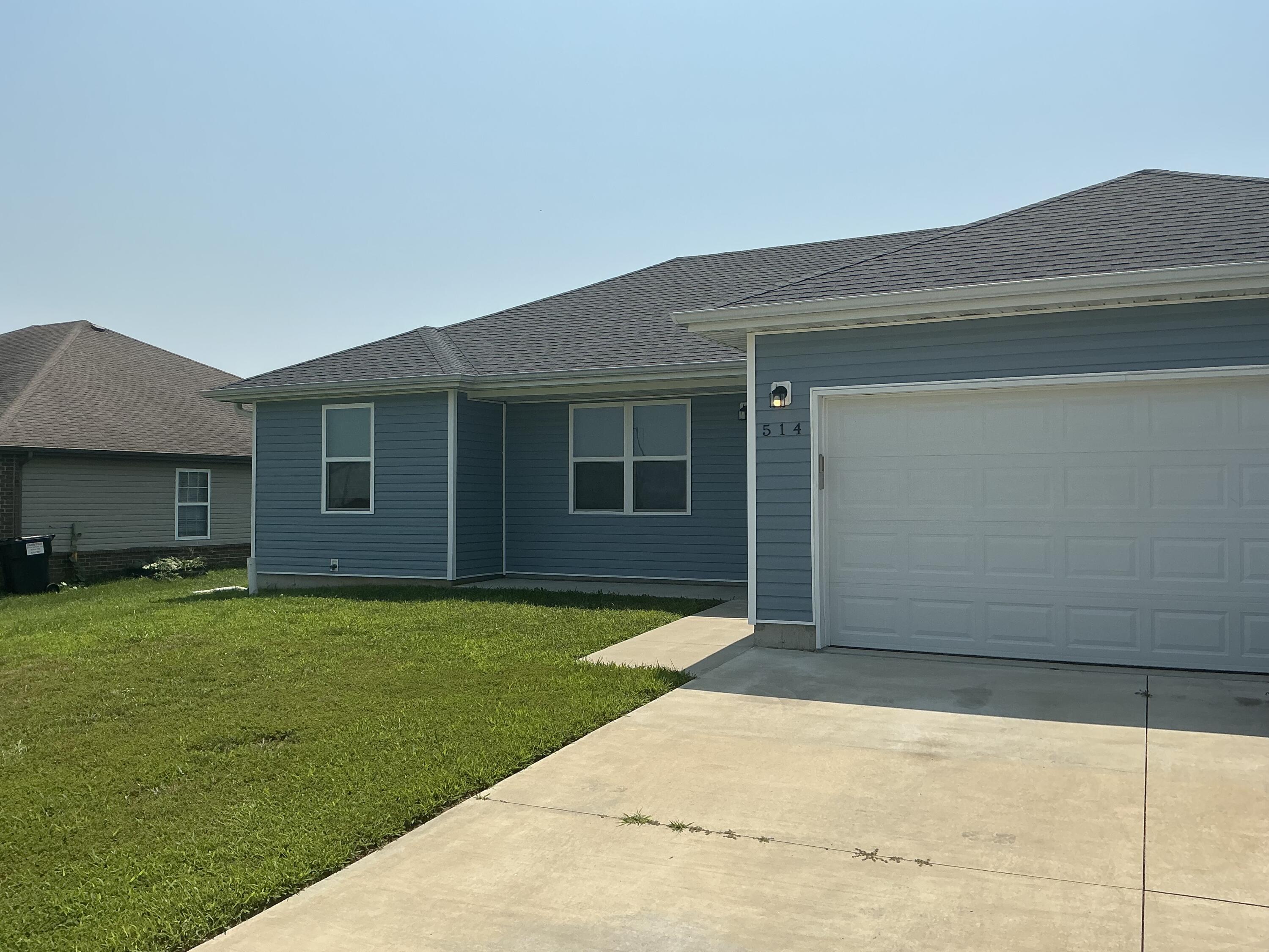 514 West Mccurry Street Property Photo 1