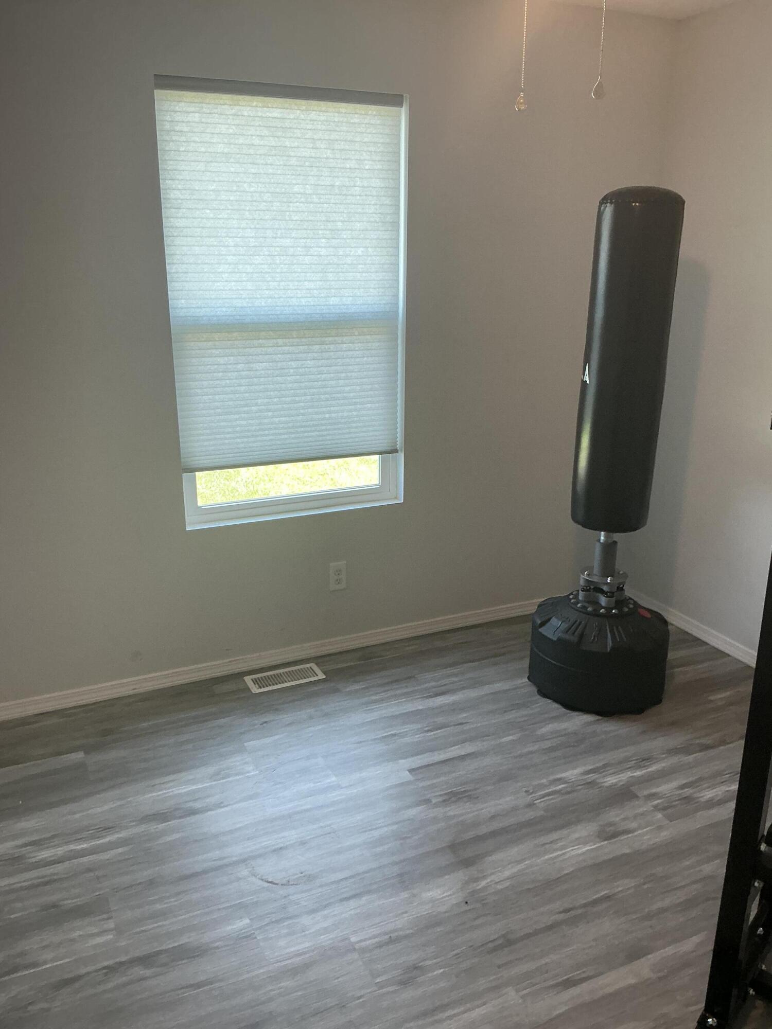 514 West Mccurry Street Property Photo 15