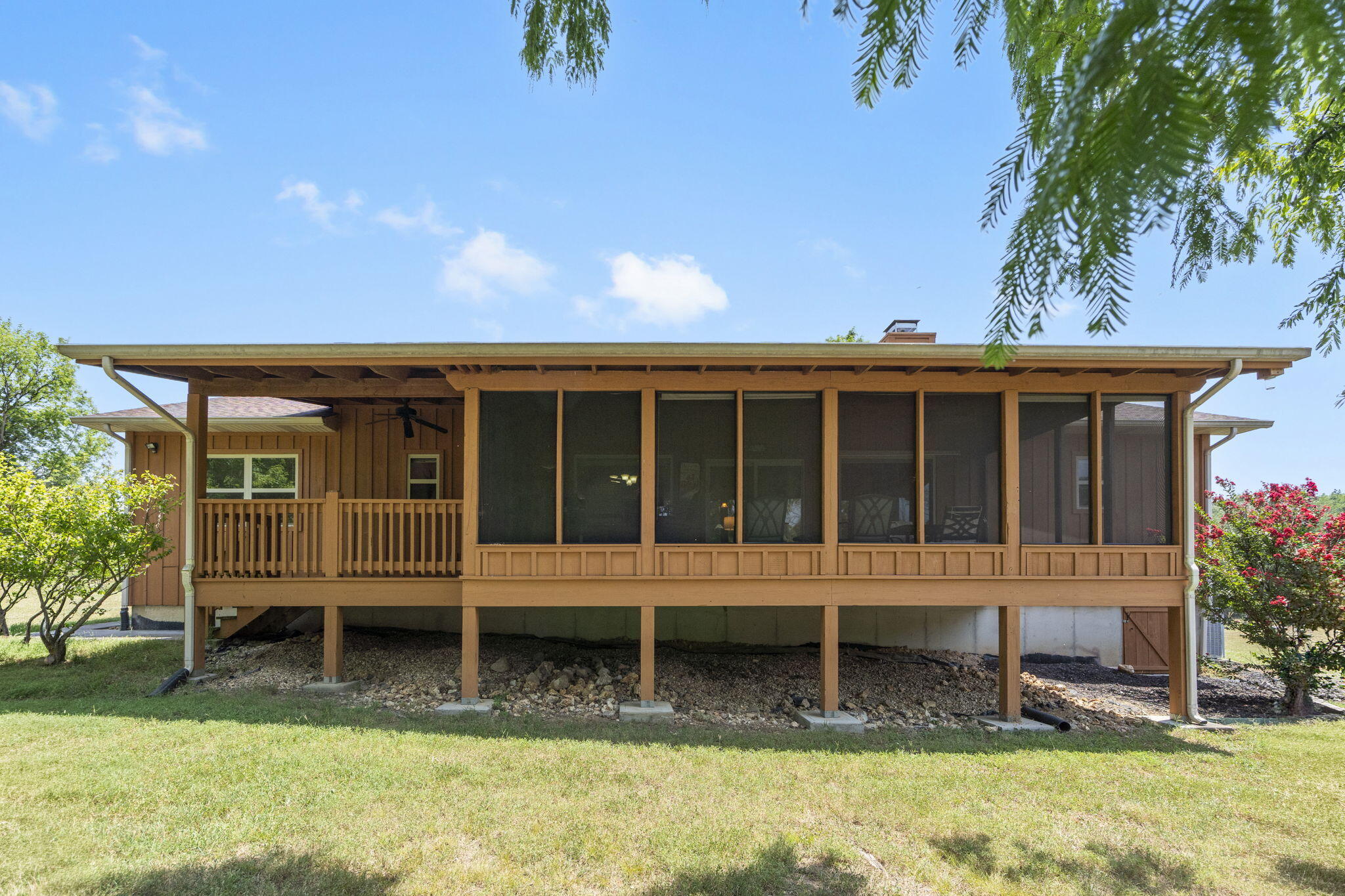 23714 Welch Point Circle Property Photo 5