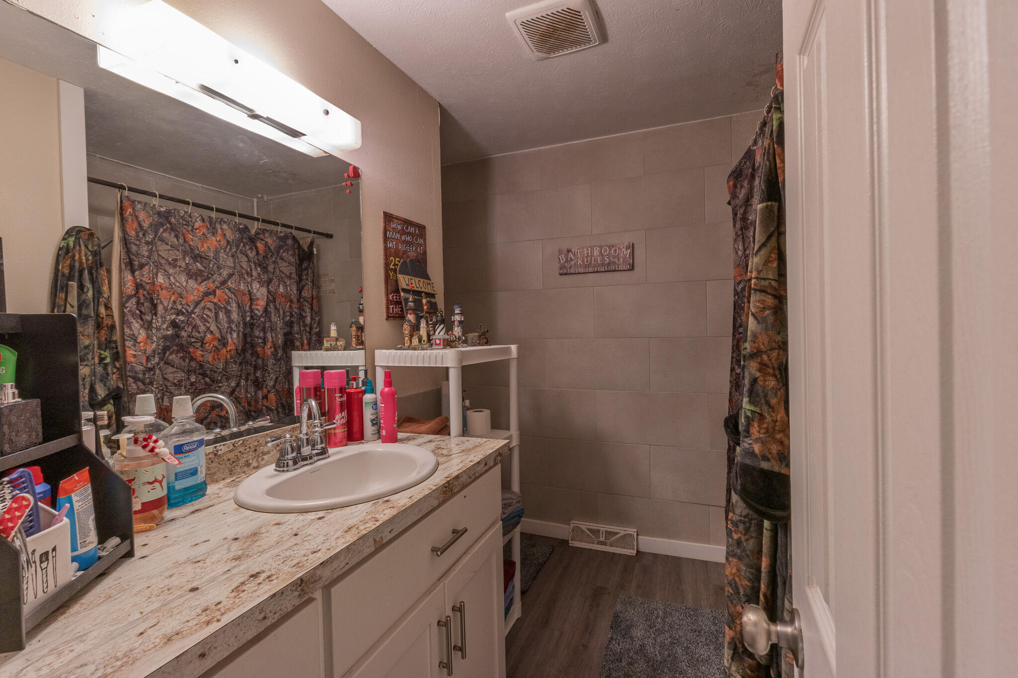 7053 West Farm Road 106 7053-7057 Property Photo 27