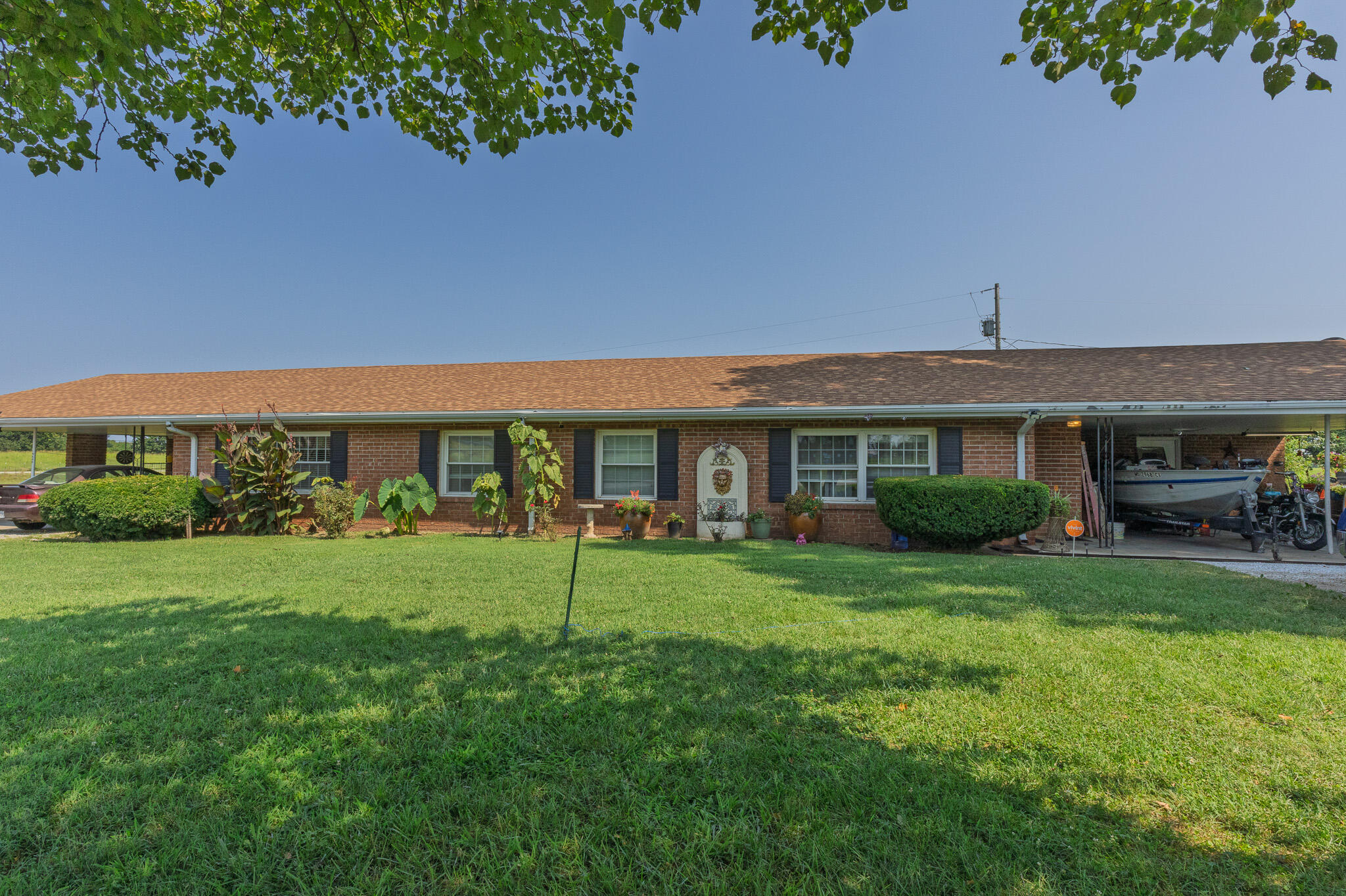 7053 West Farm Road 106 7053-7057 Property Photo 32