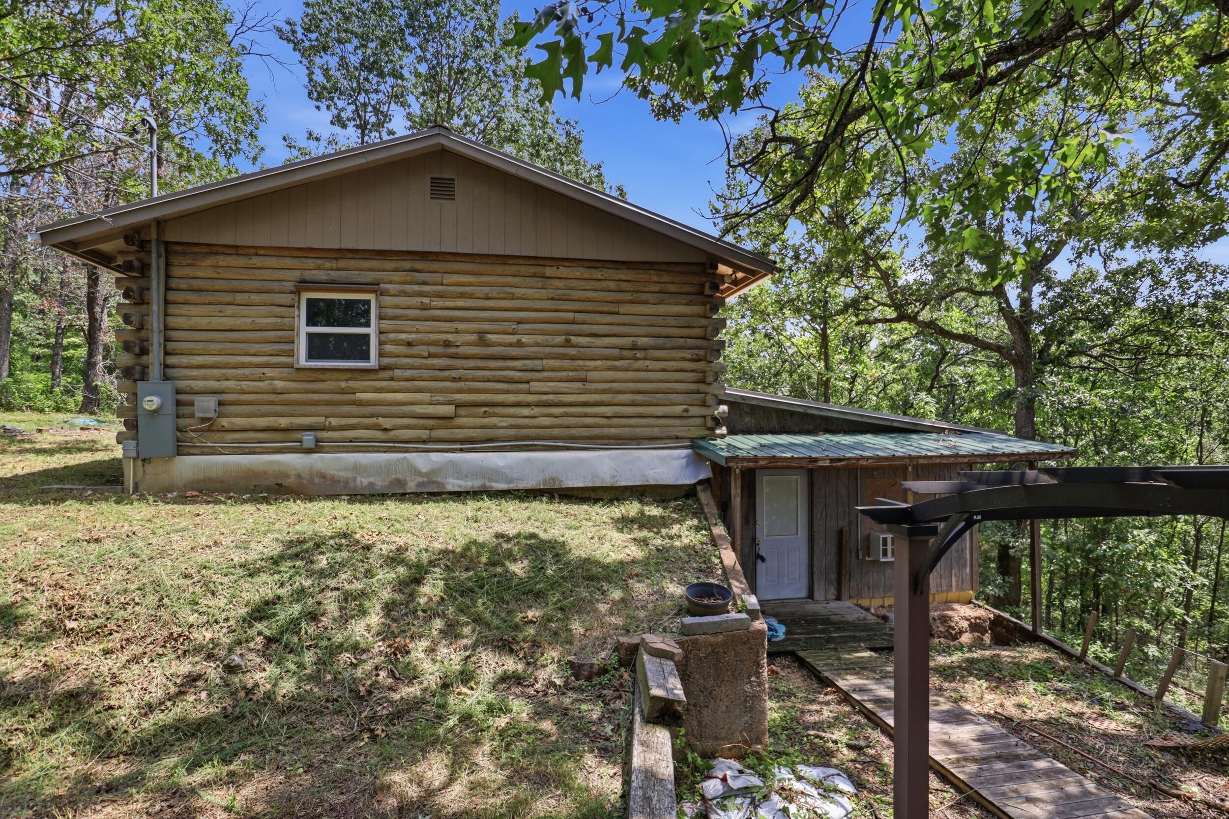9 Scottish Landing Road Property Photo 5