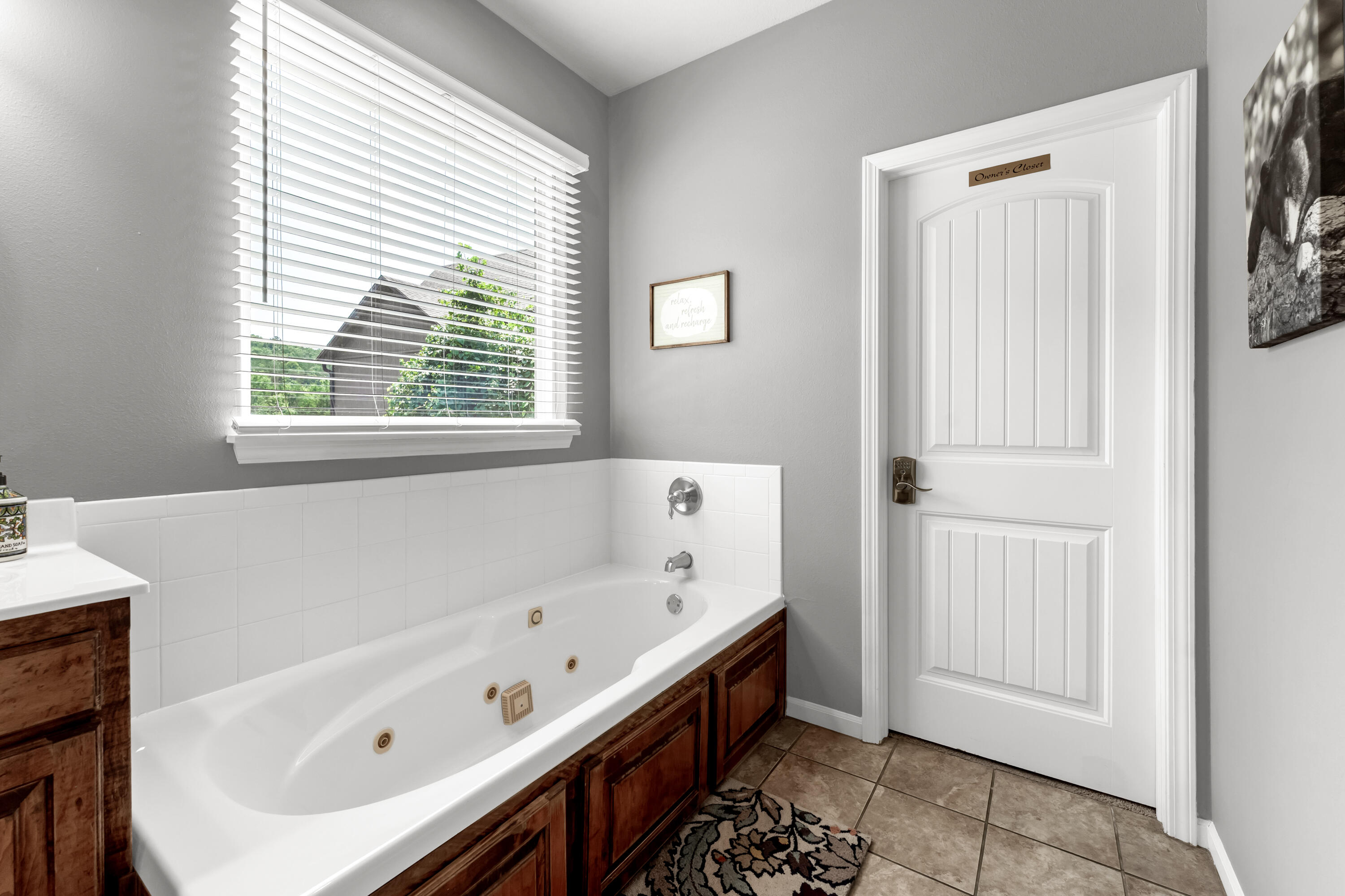 161 Foggy Bay Lane Property Photo 18