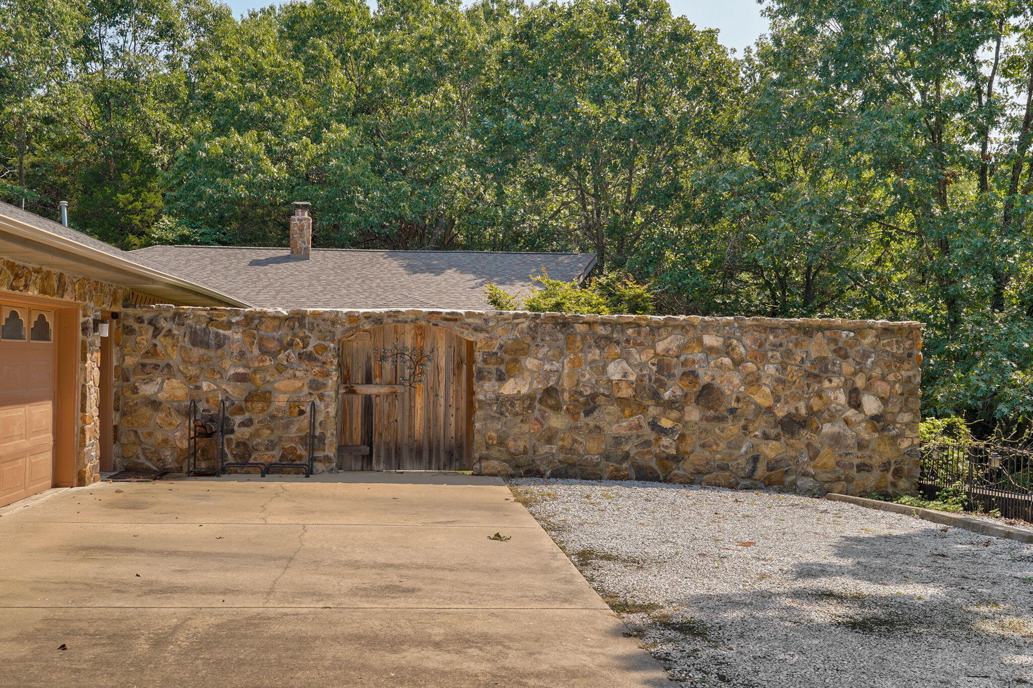 184 Barnridge Road Property Photo 2