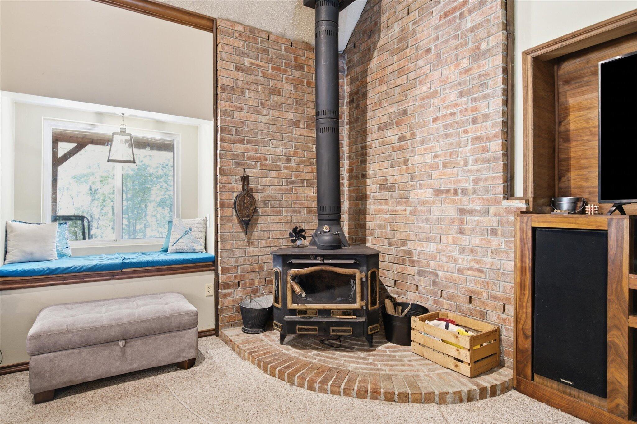 1701 Jackson Spring Road Property Photo 8
