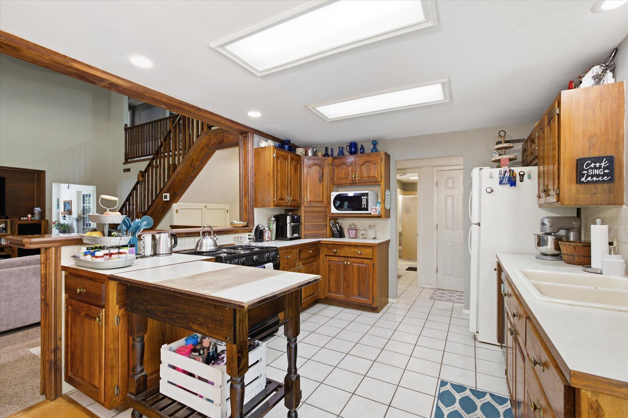 1701 Jackson Spring Road Property Photo 10