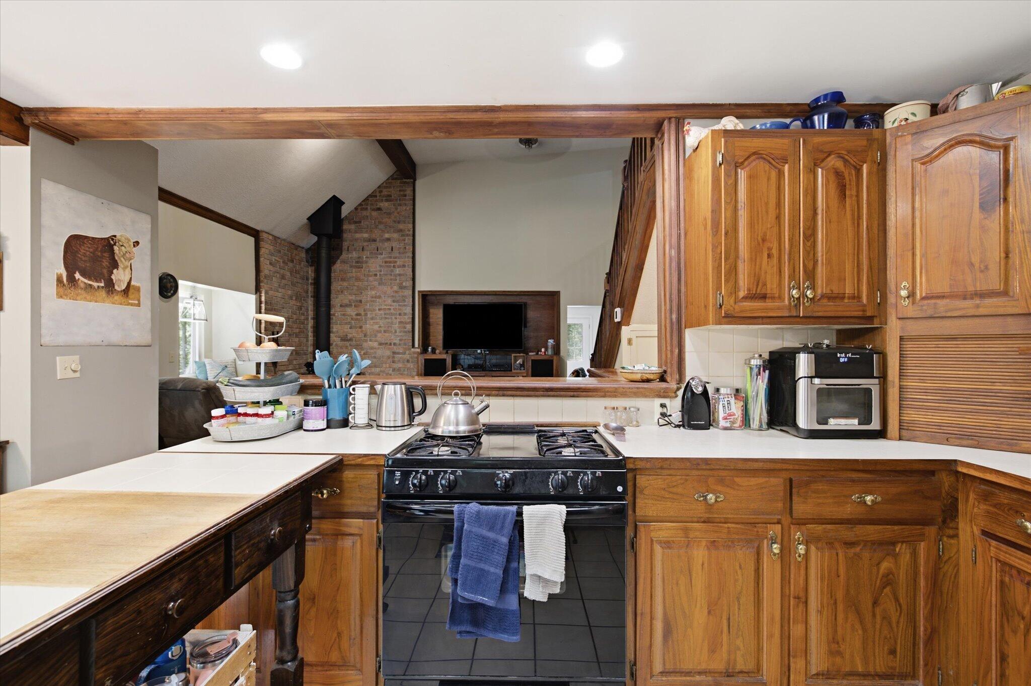 1701 Jackson Spring Road Property Photo 12
