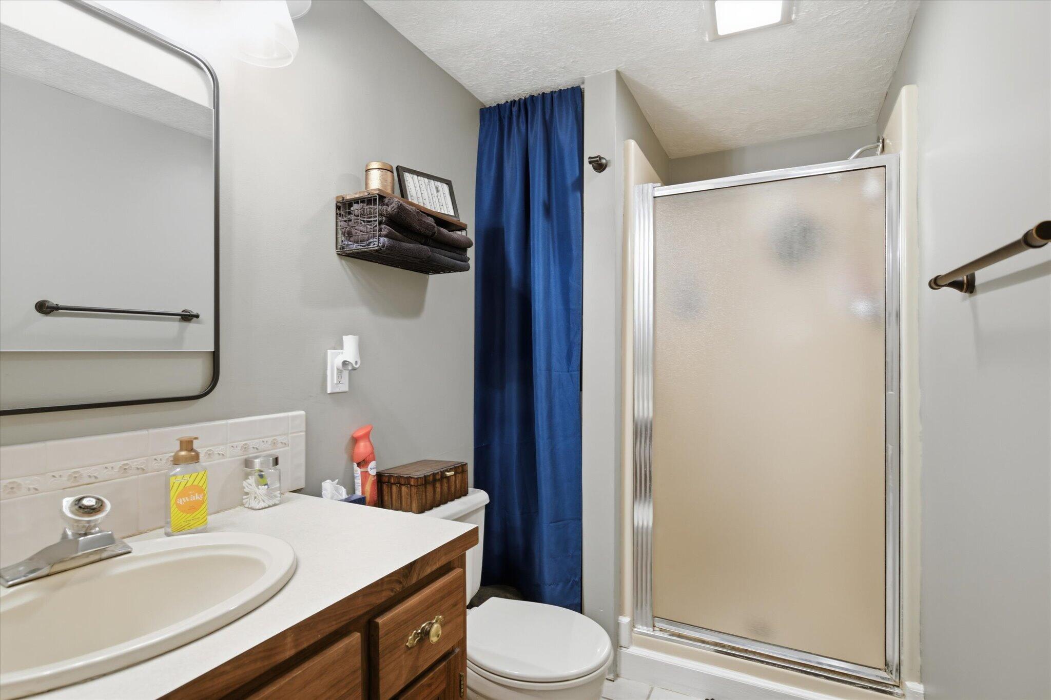 1701 Jackson Spring Road Property Photo 18