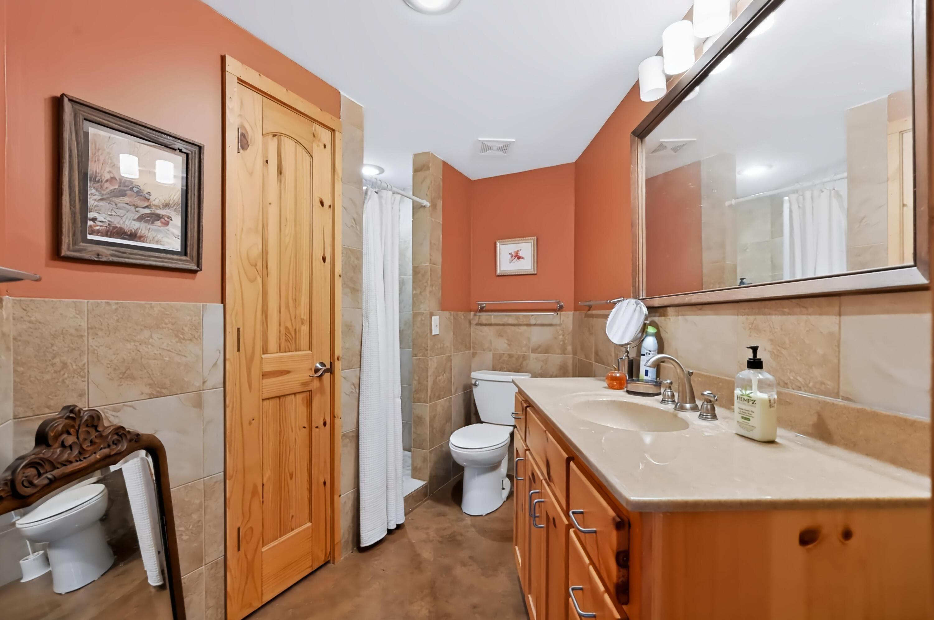 9550 Maple Road Property Photo 23