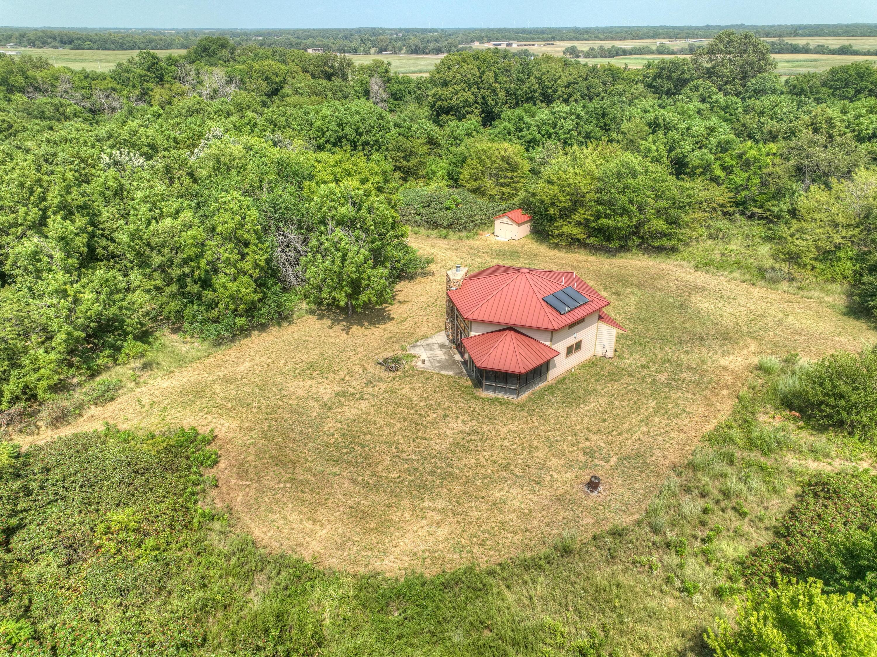 9550 Maple Road Property Photo 30