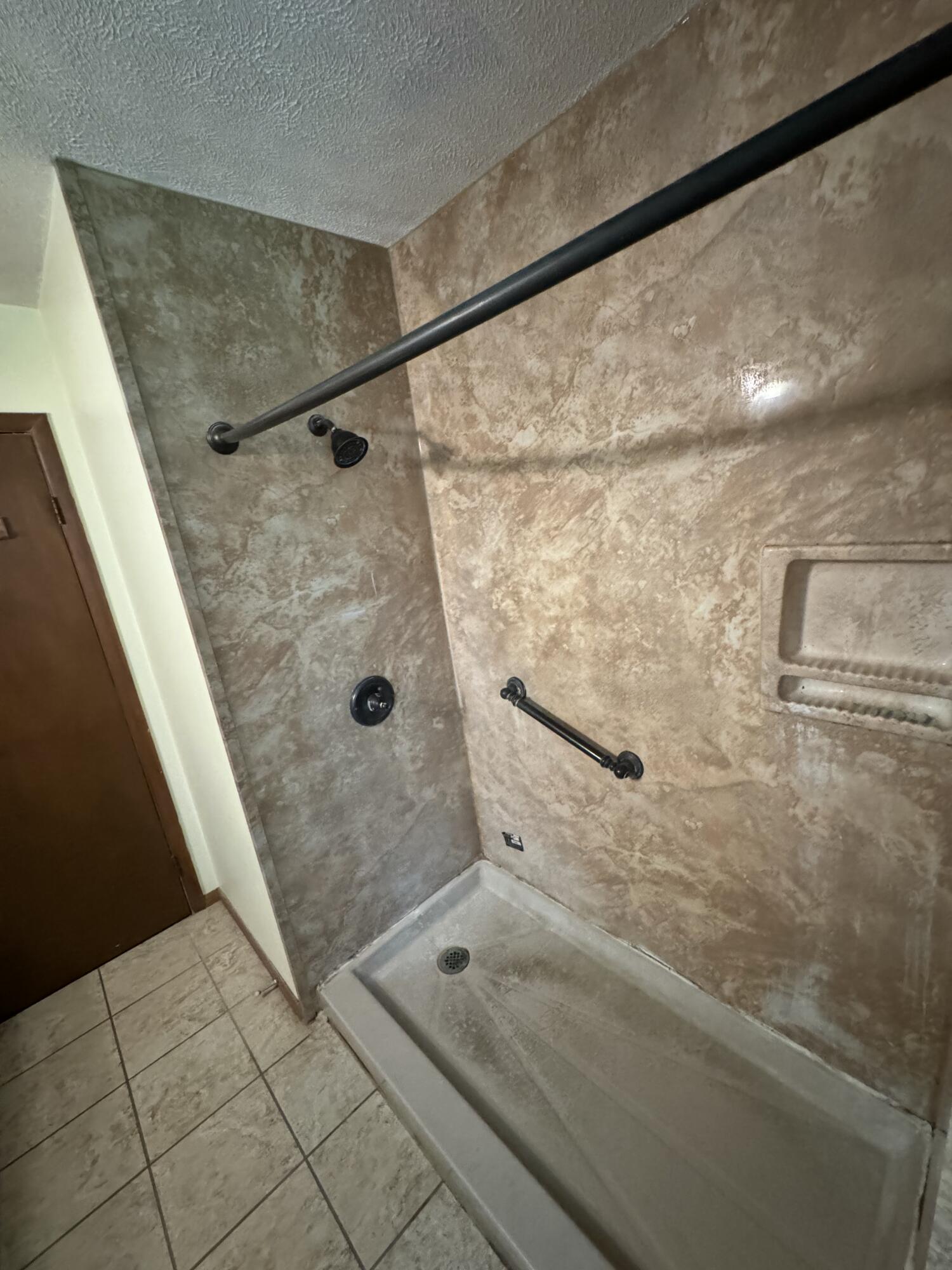 421 George Street Property Photo 6