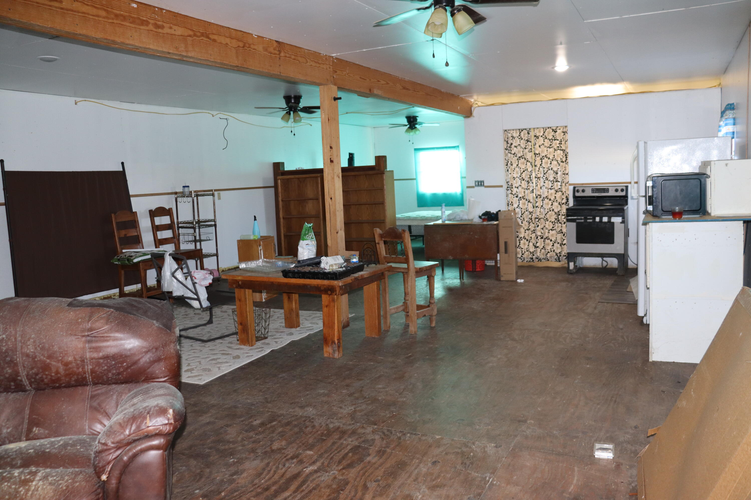 5256 Newton Road Property Photo 9