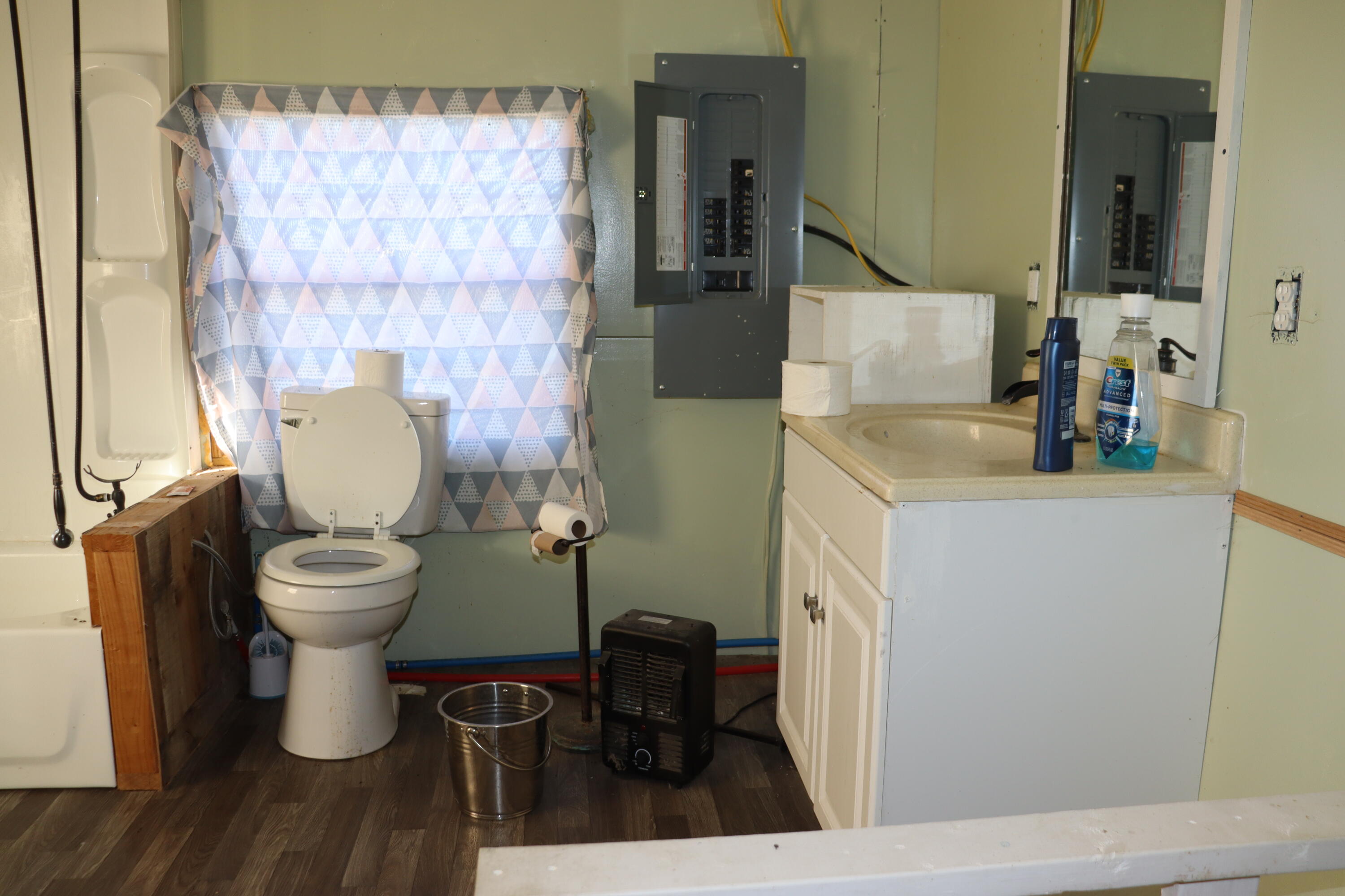 5256 Newton Road Property Photo 11