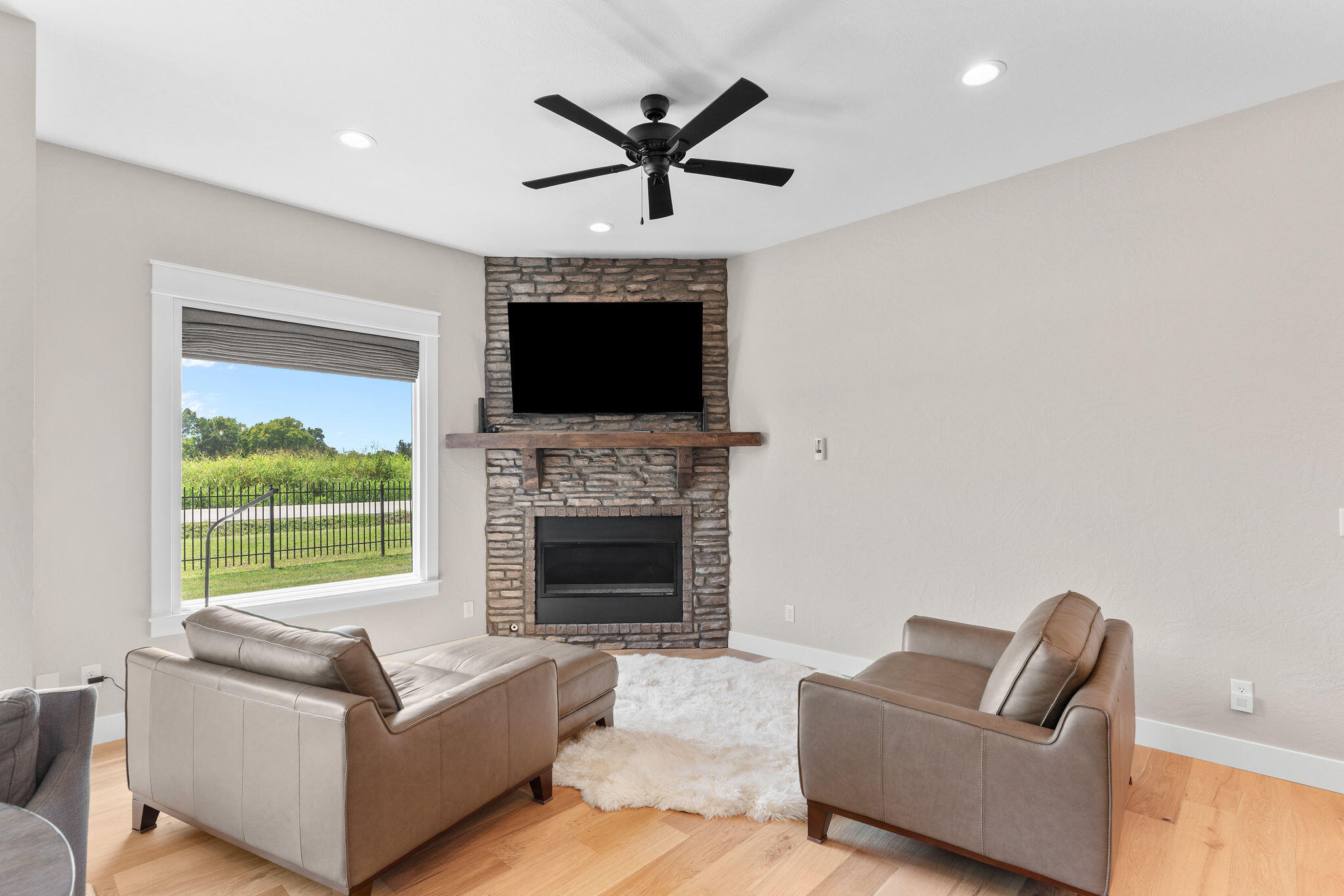 3958 East Dunrobin Drive Property Photo 21