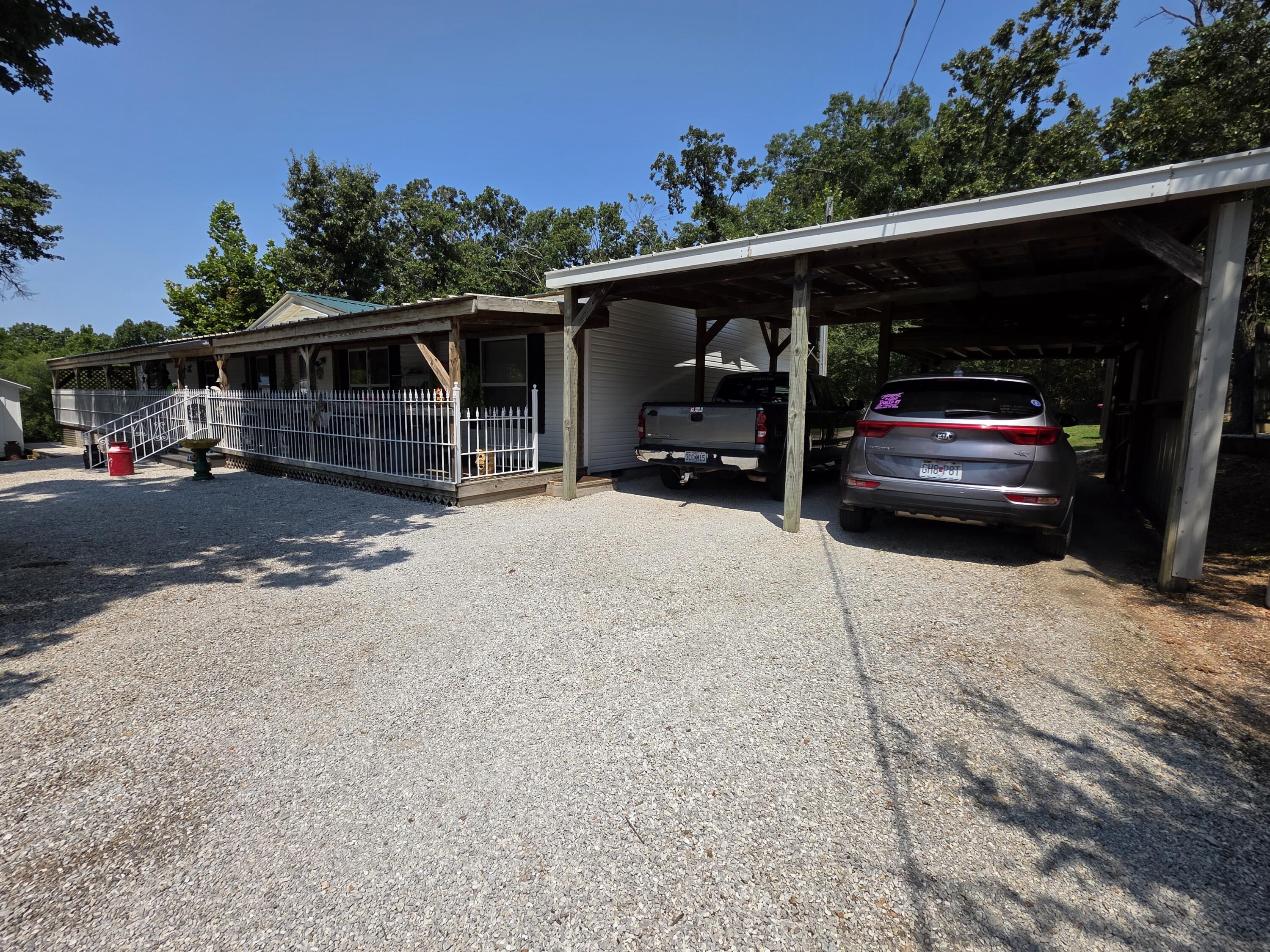 17664 Locust Road Property Photo 29