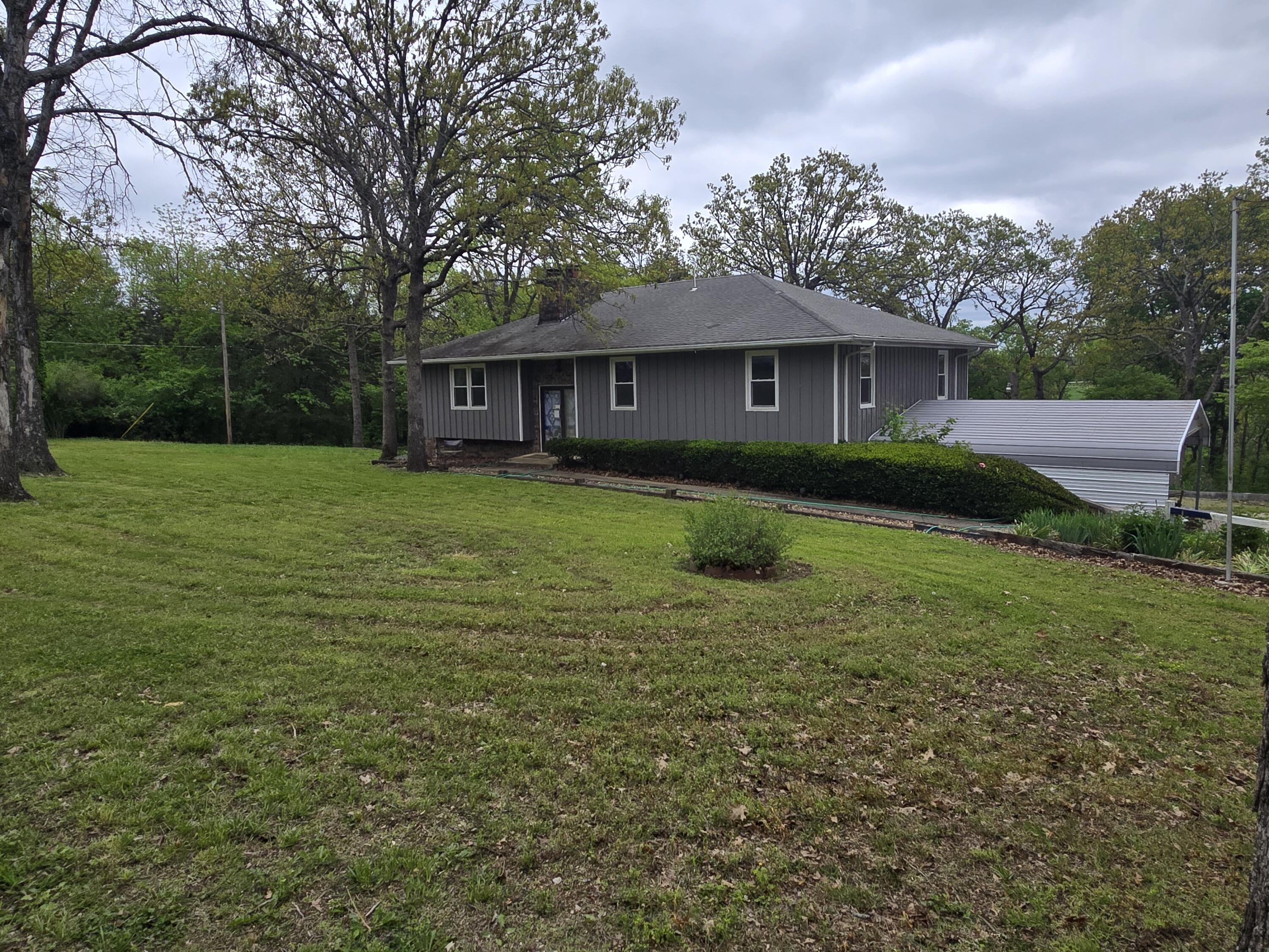 23042 Indian Lane Property Photo 3