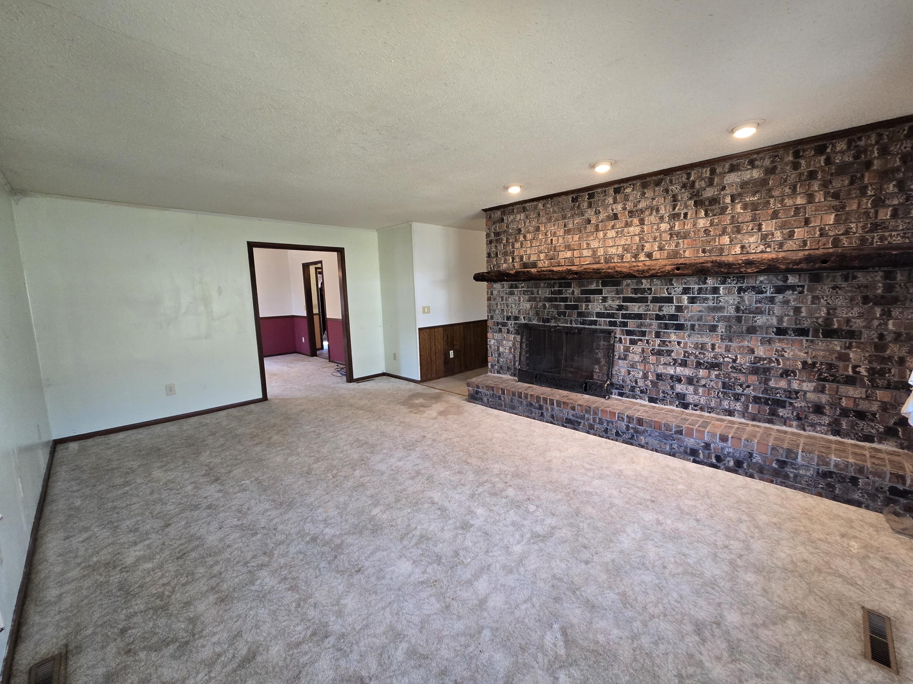 23042 Indian Lane Property Photo 16
