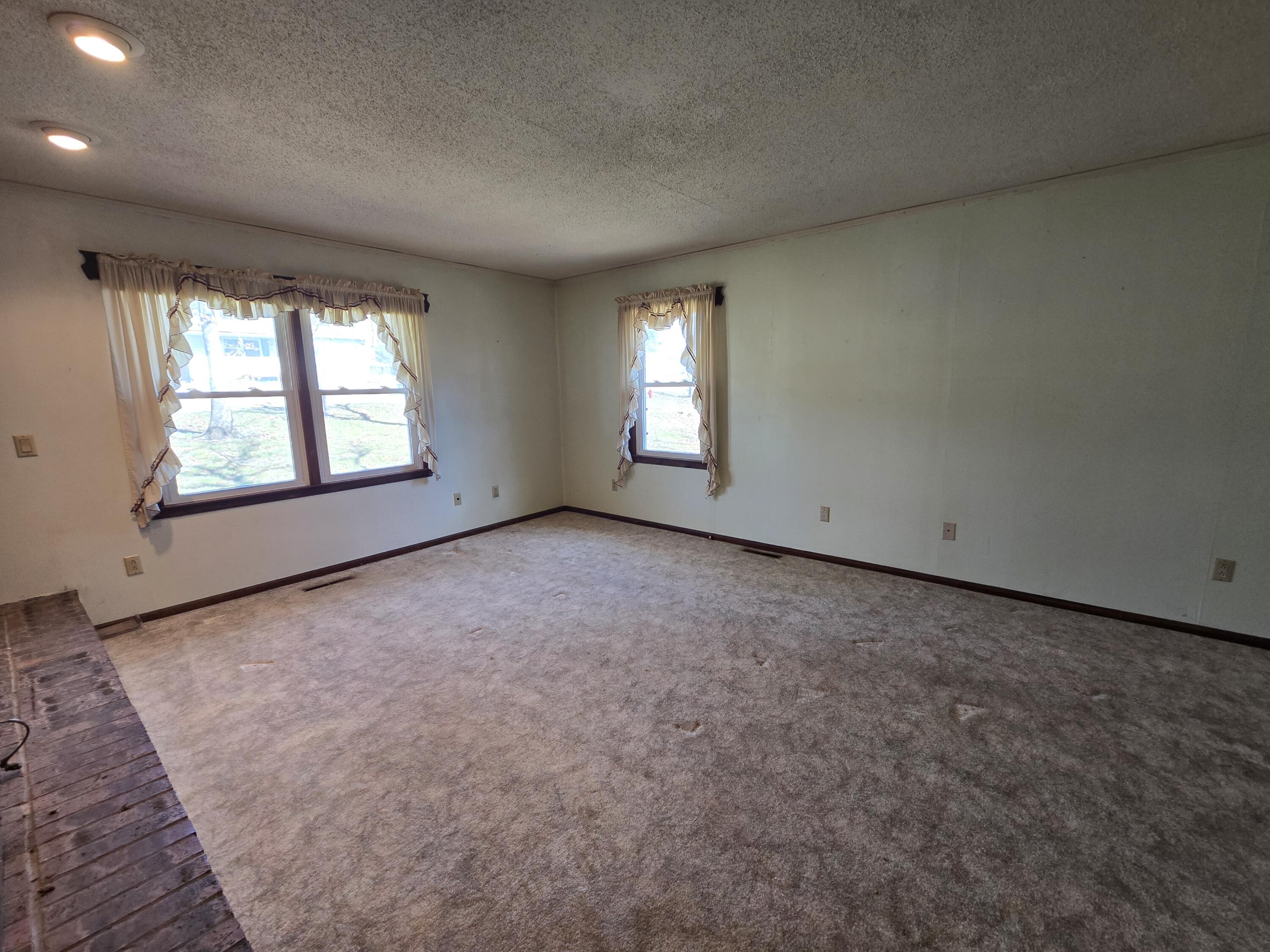 23042 Indian Lane Property Photo 17