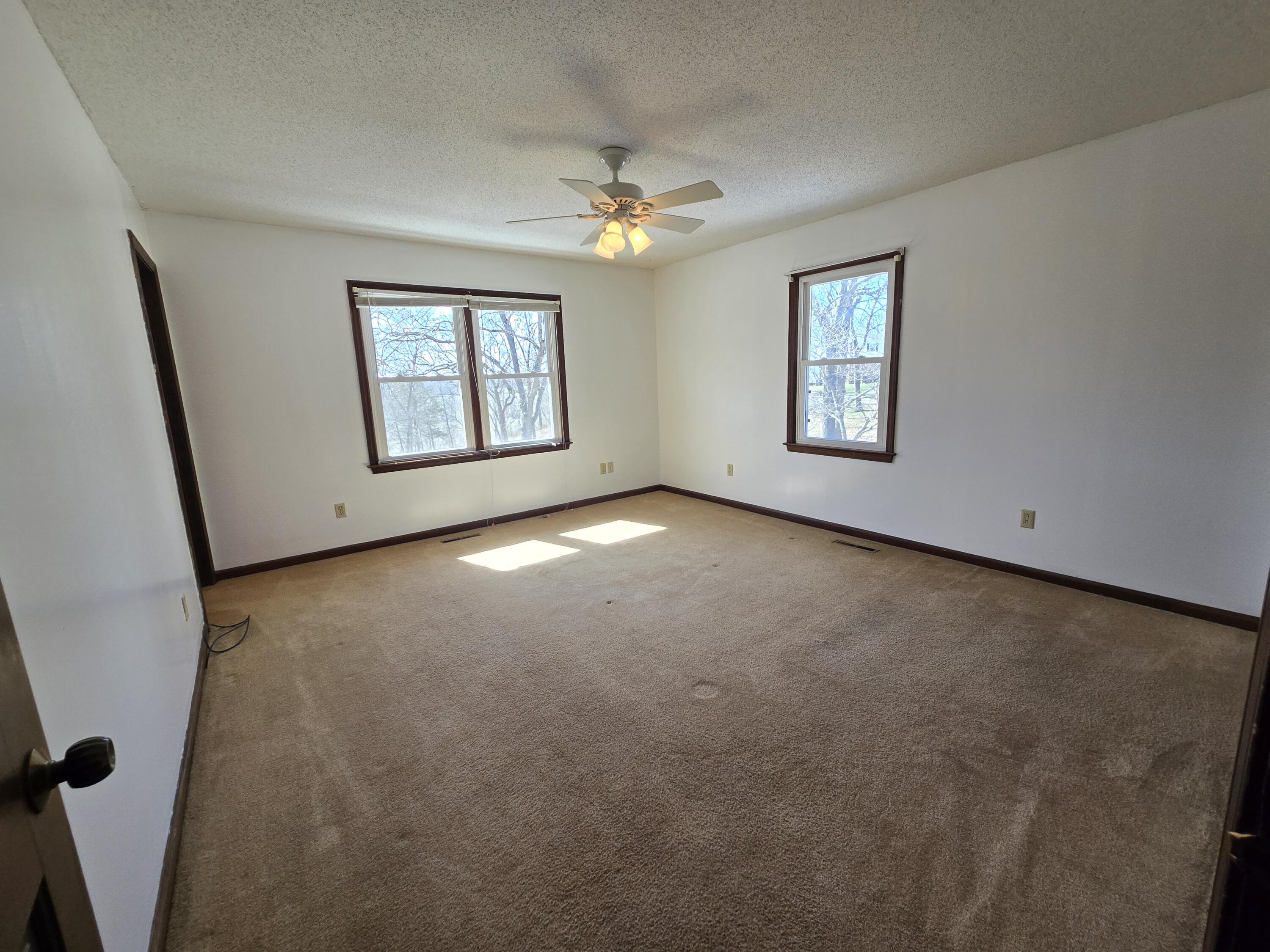23042 Indian Lane Property Photo 33