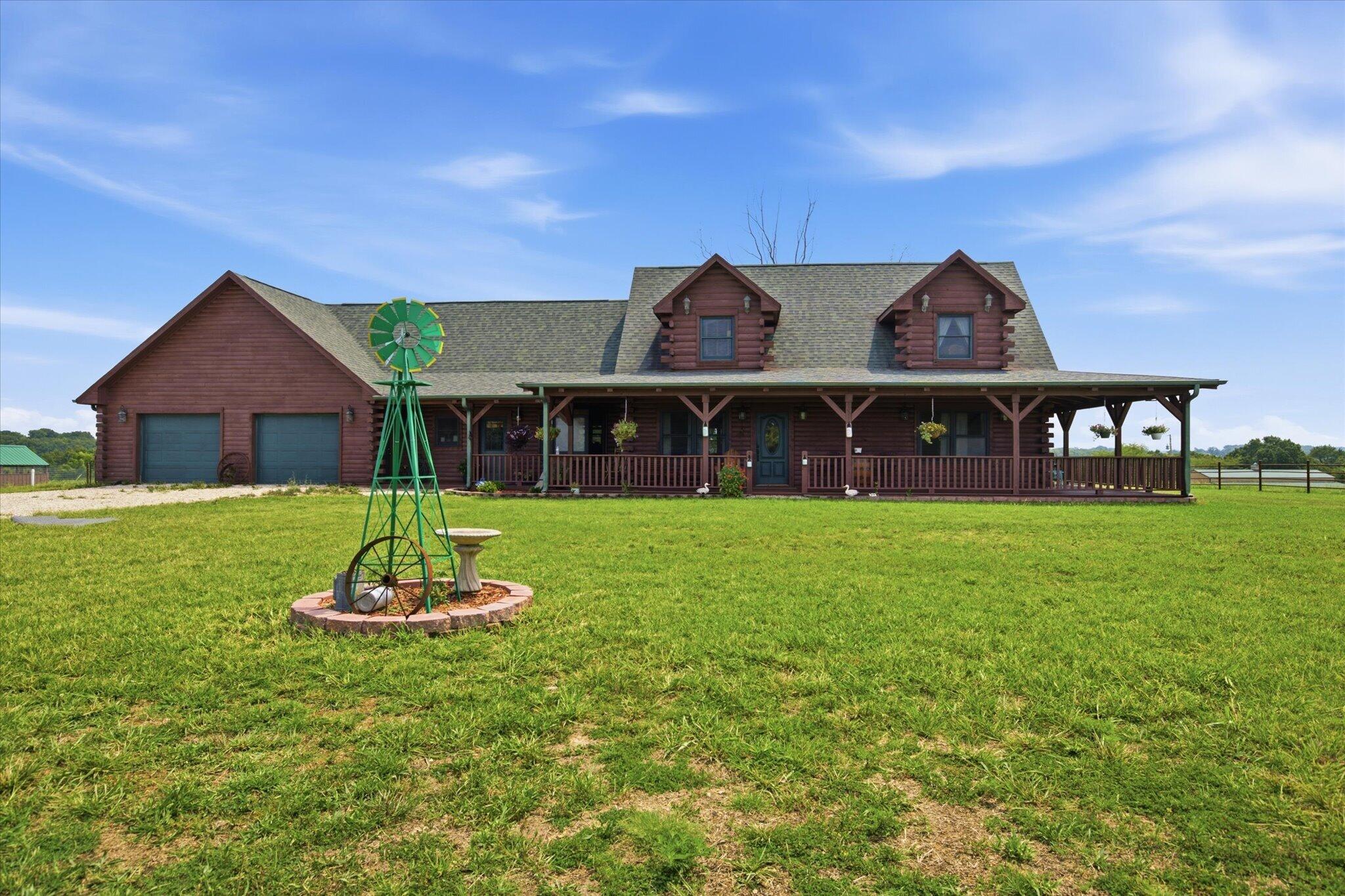 8086 County Road Aj-420 Property Photo 1