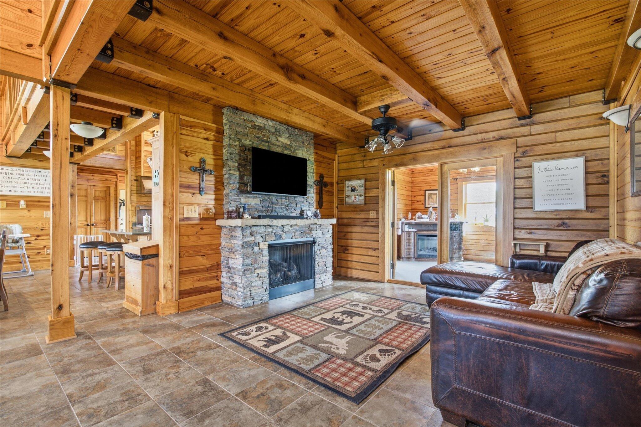 8086 County Road Aj-420 Property Photo 13