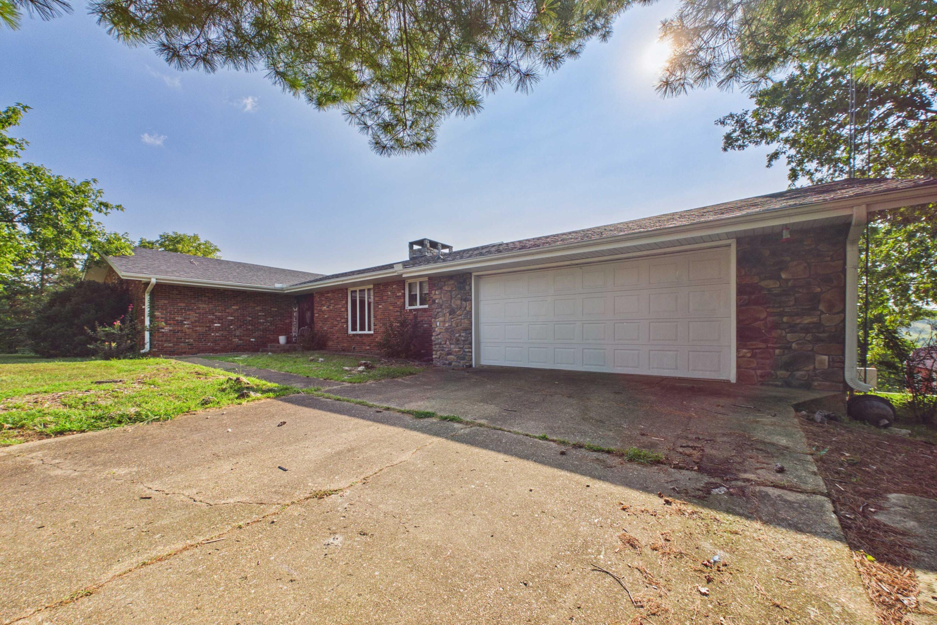 173 Mccray Road Property Photo 1