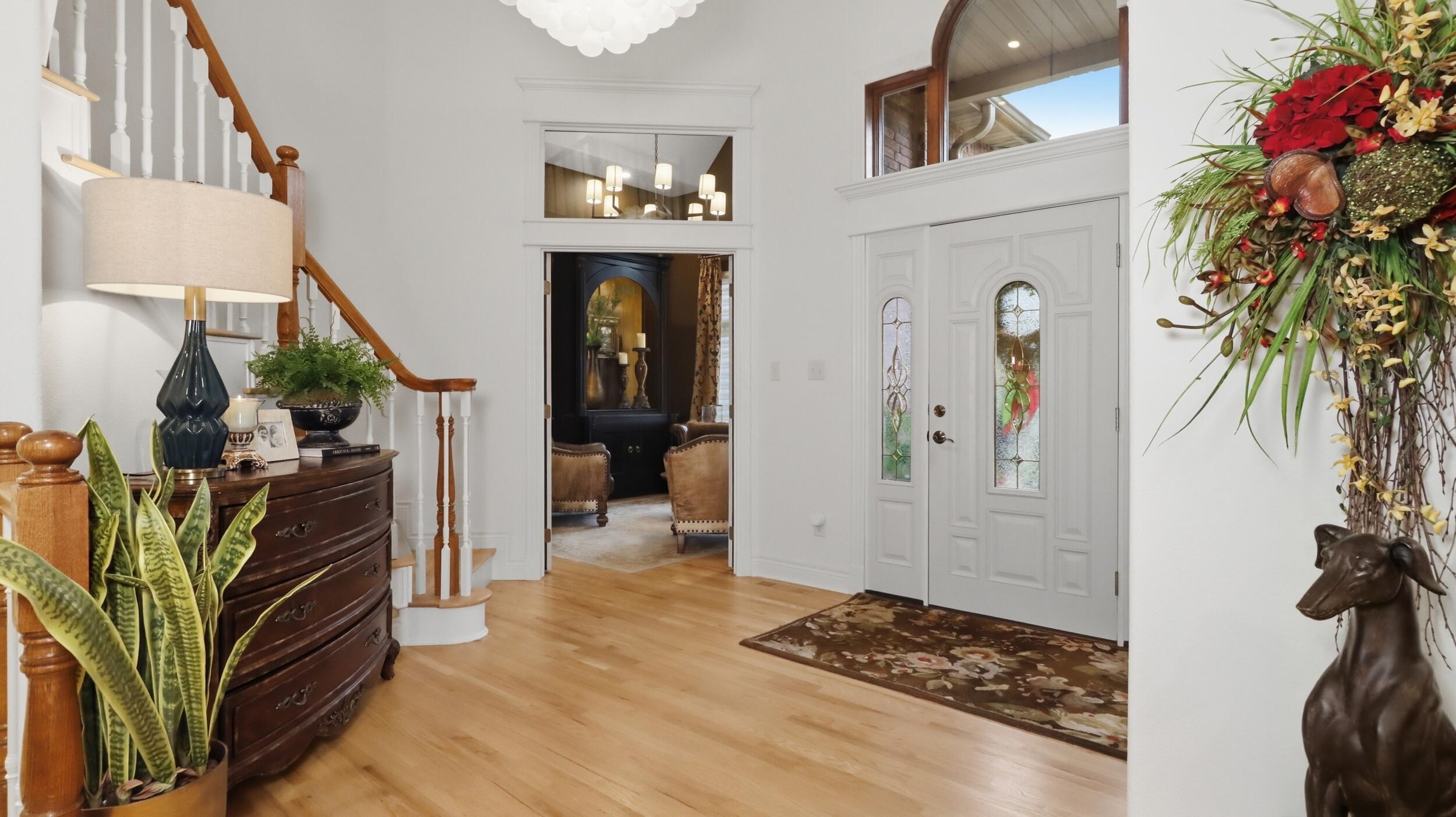 1160 Sarah Street Property Photo 4