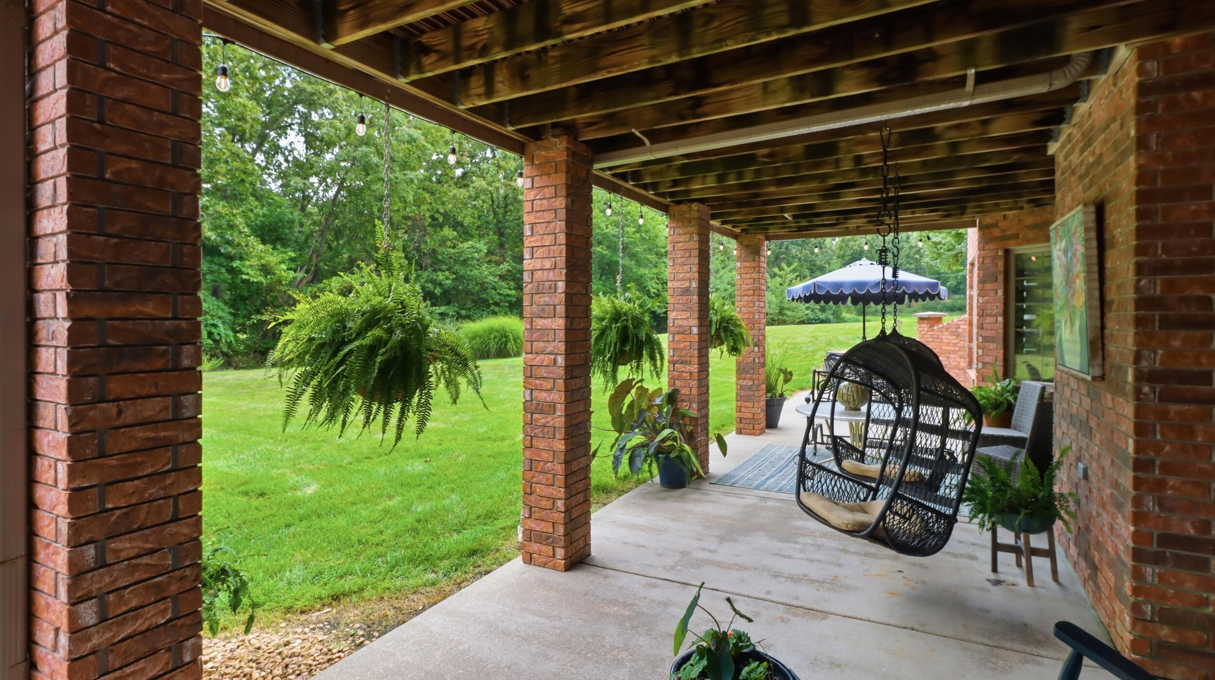 1160 Sarah Street Property Photo 44