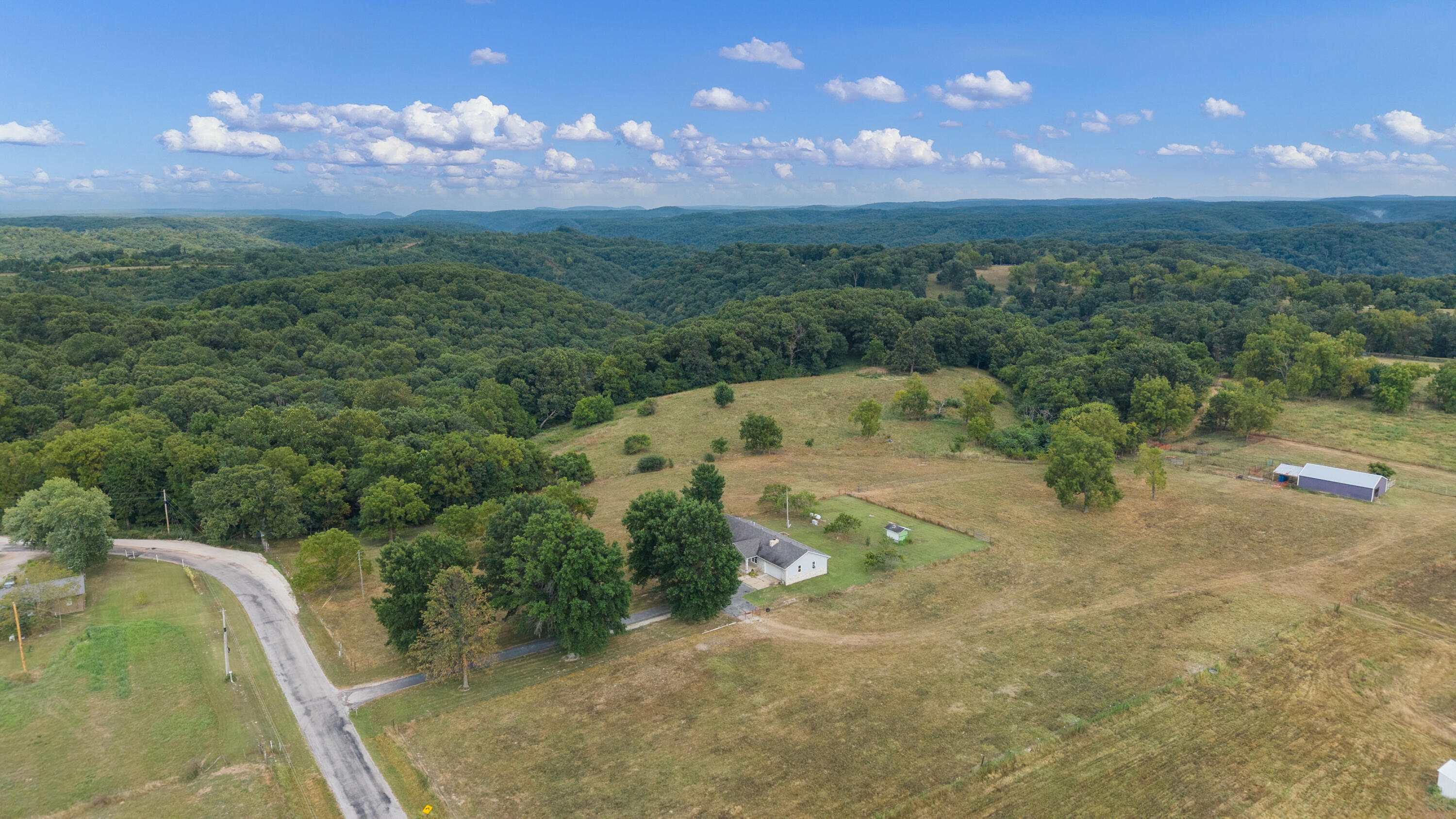 9671 Farm Road 2230 Property Photo 6