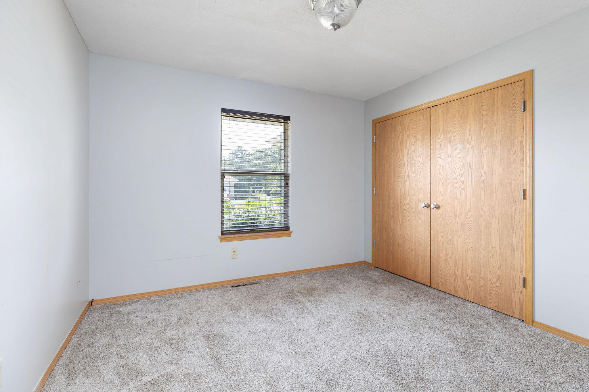 785 West Apache Street Property Photo 11