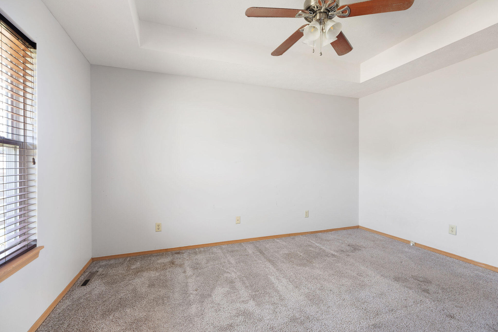 785 West Apache Street Property Photo 15