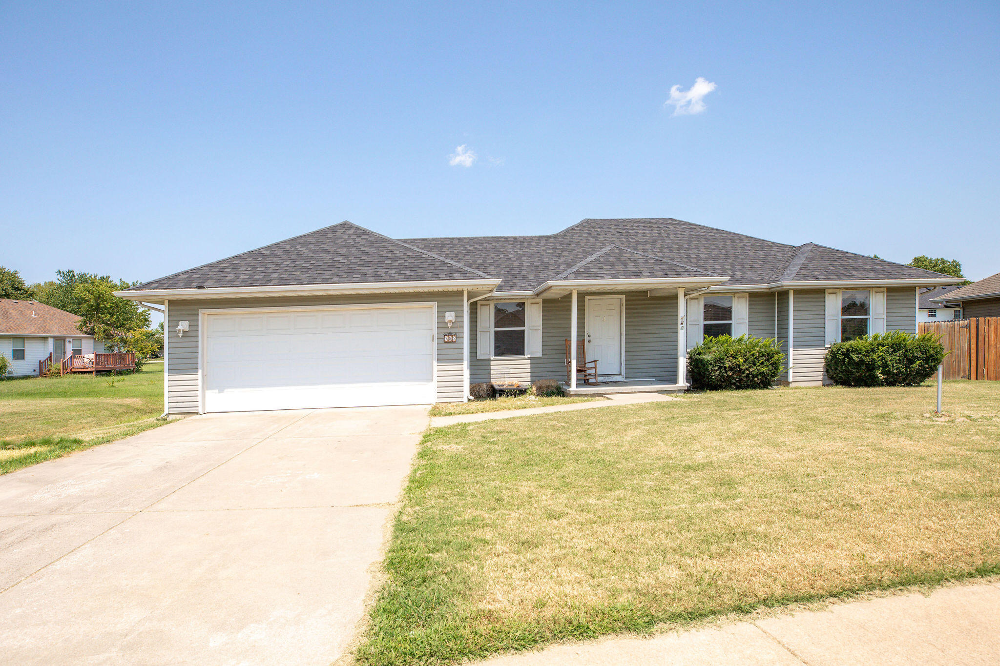 785 West Apache Street Property Photo 19