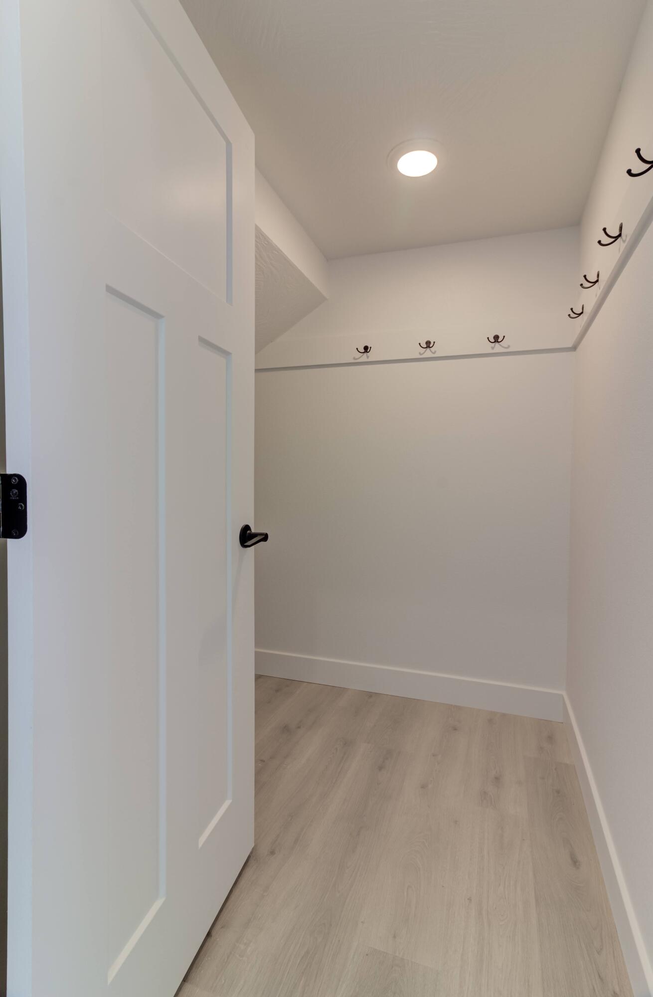 100 East Acacia Circle Property Photo 11