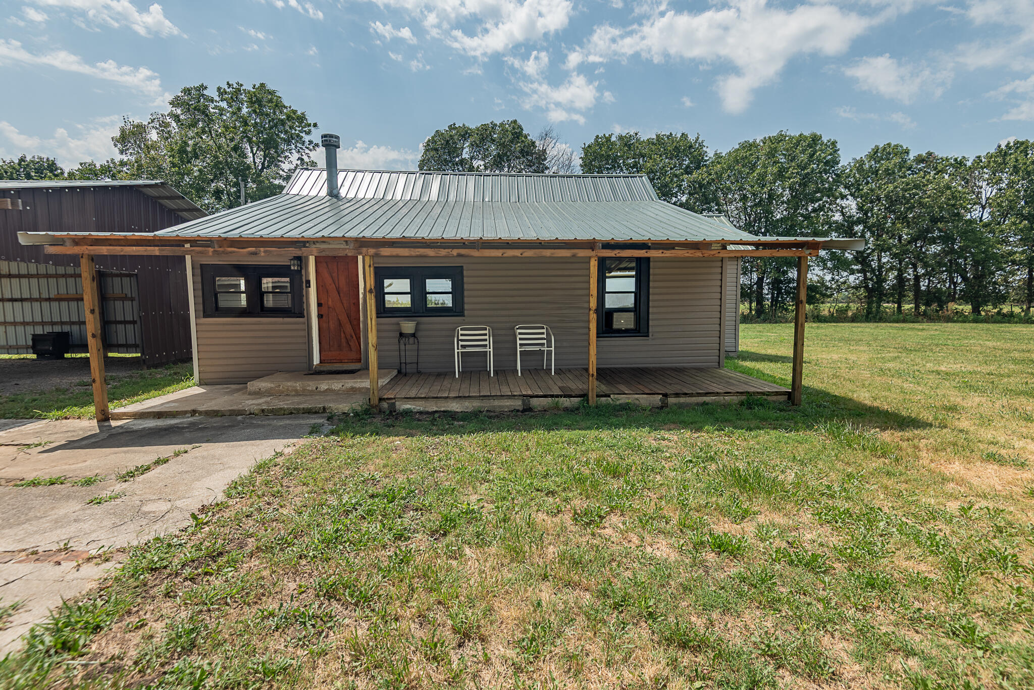 192 Farm Road 1170 Property Photo 7