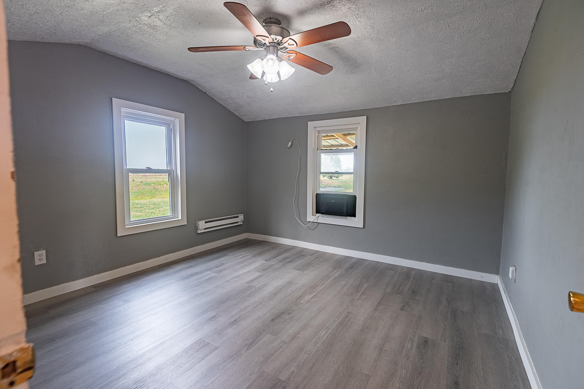 192 Farm Road 1170 Property Photo 19