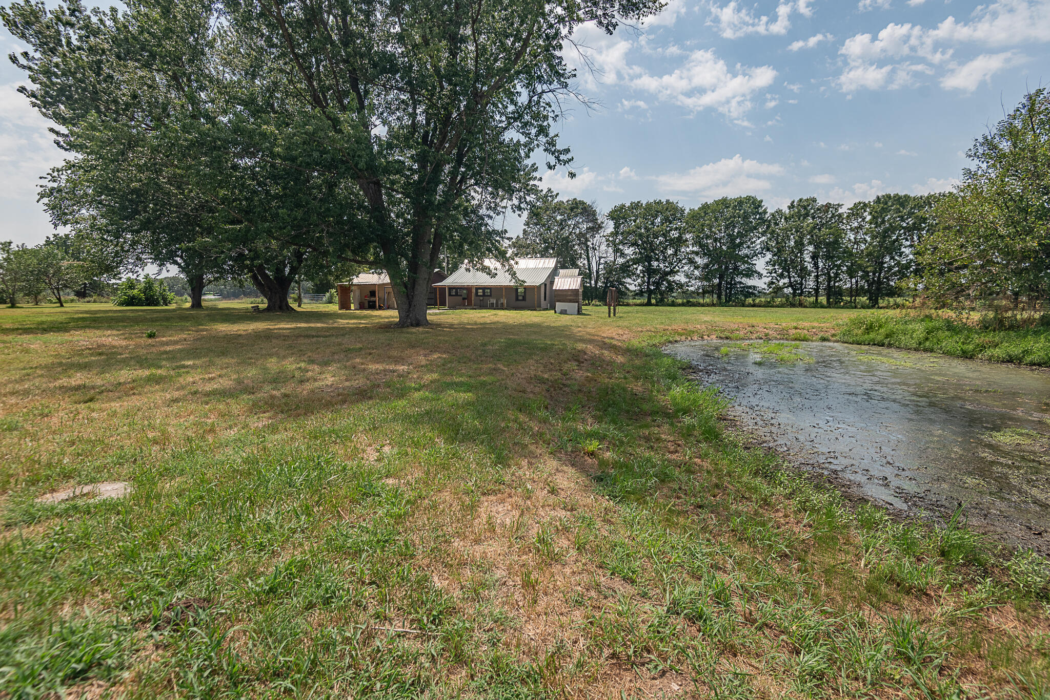 192 Farm Road 1170 Property Photo 25