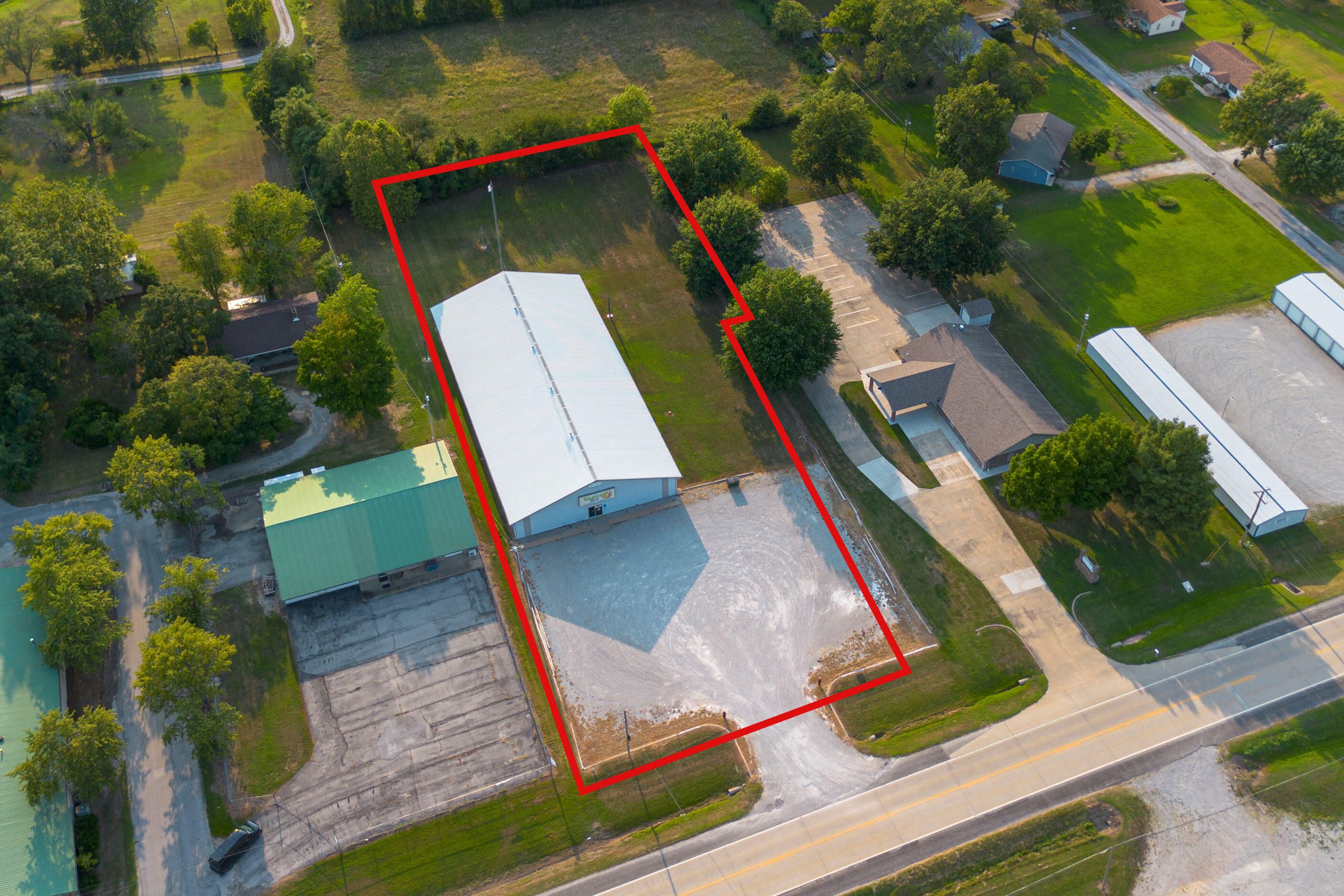 3220 South Highway 32 Property Photo 17