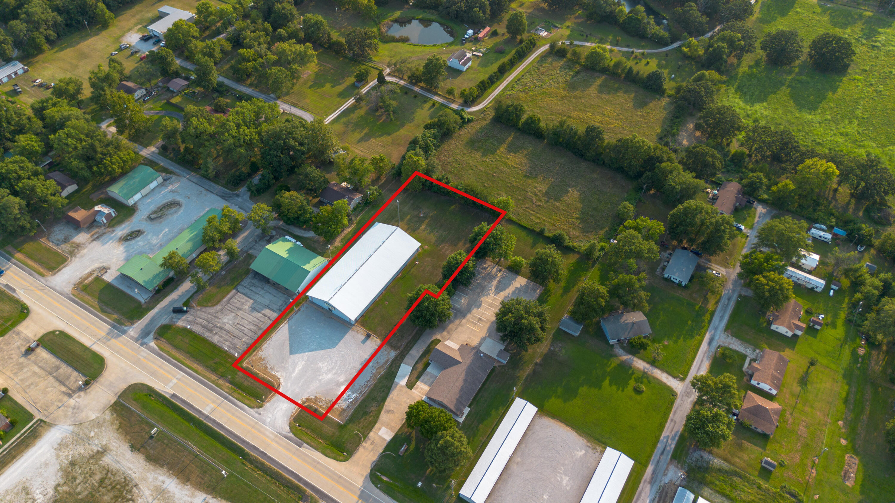 3220 South Highway 32 Property Photo 19